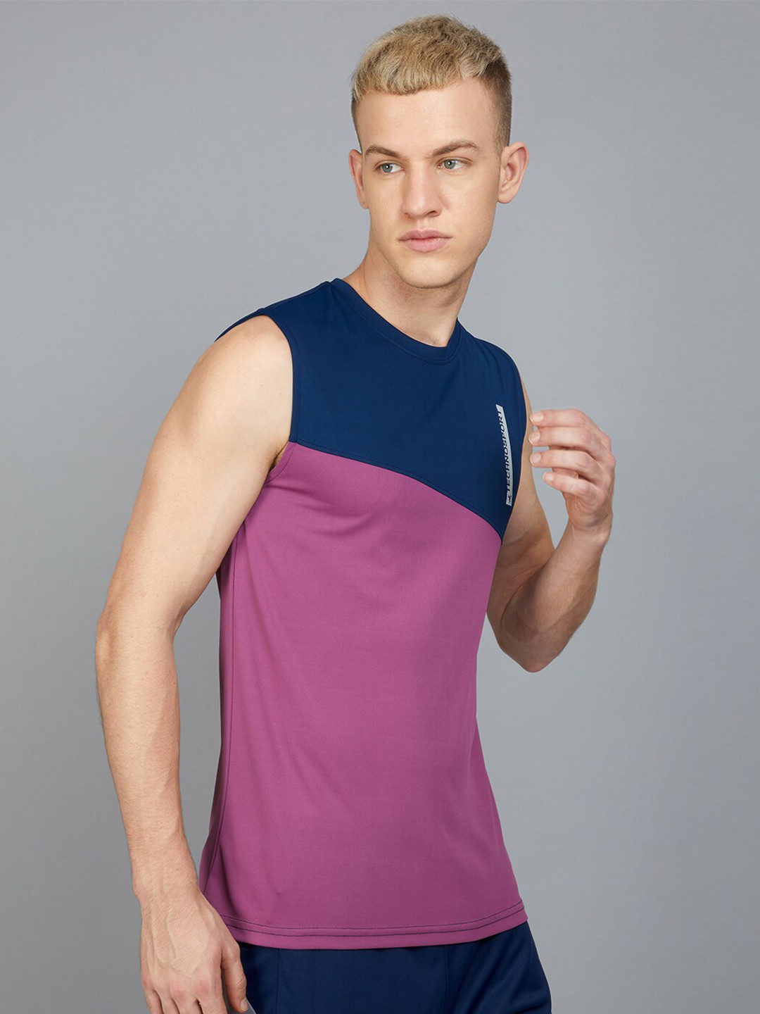 

Technosport Colourblocked Antimicrobial Slim Fit T-shirt, Purple