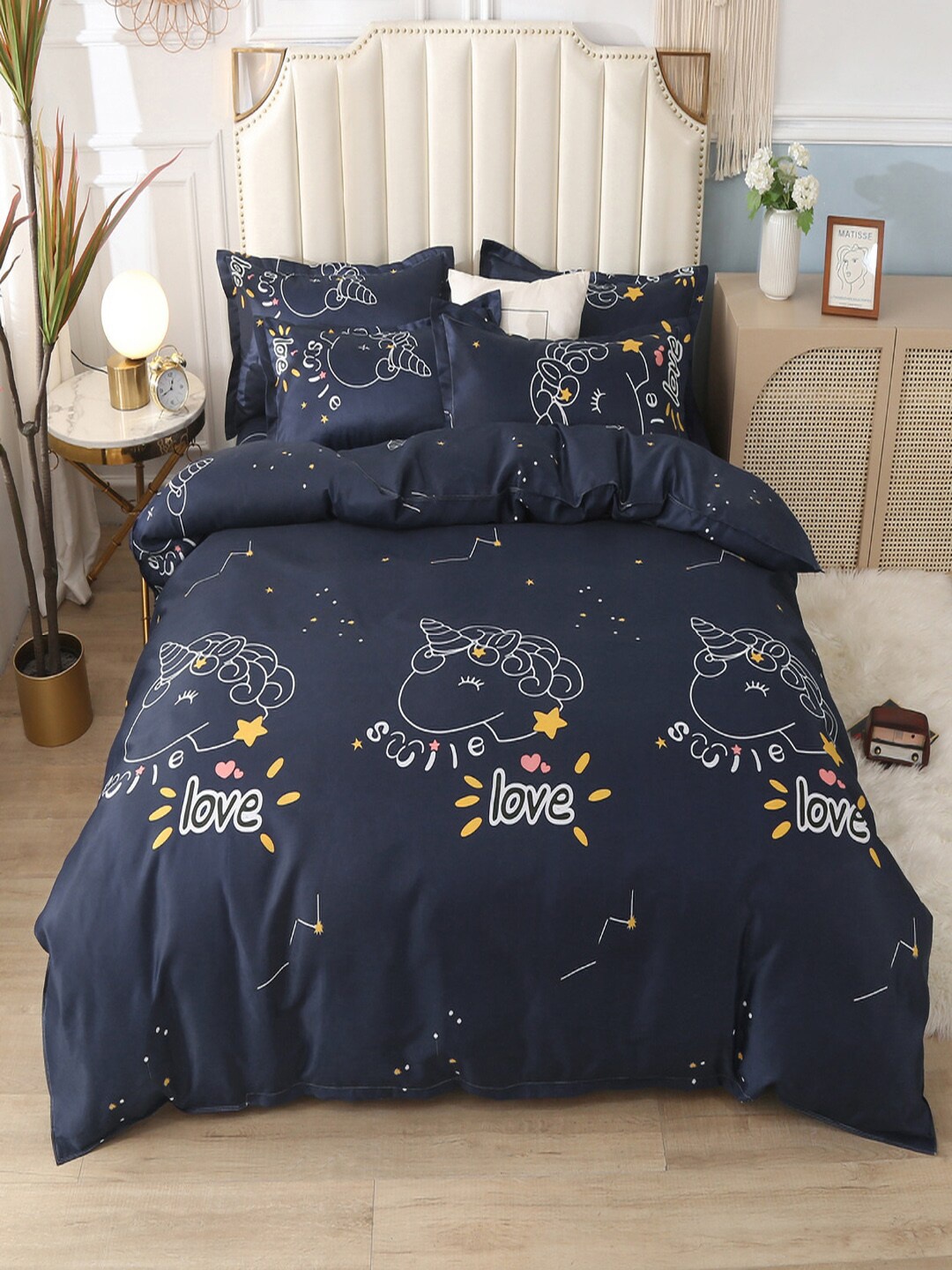 

JC HOME Black & White Printed Double King Bedding Set