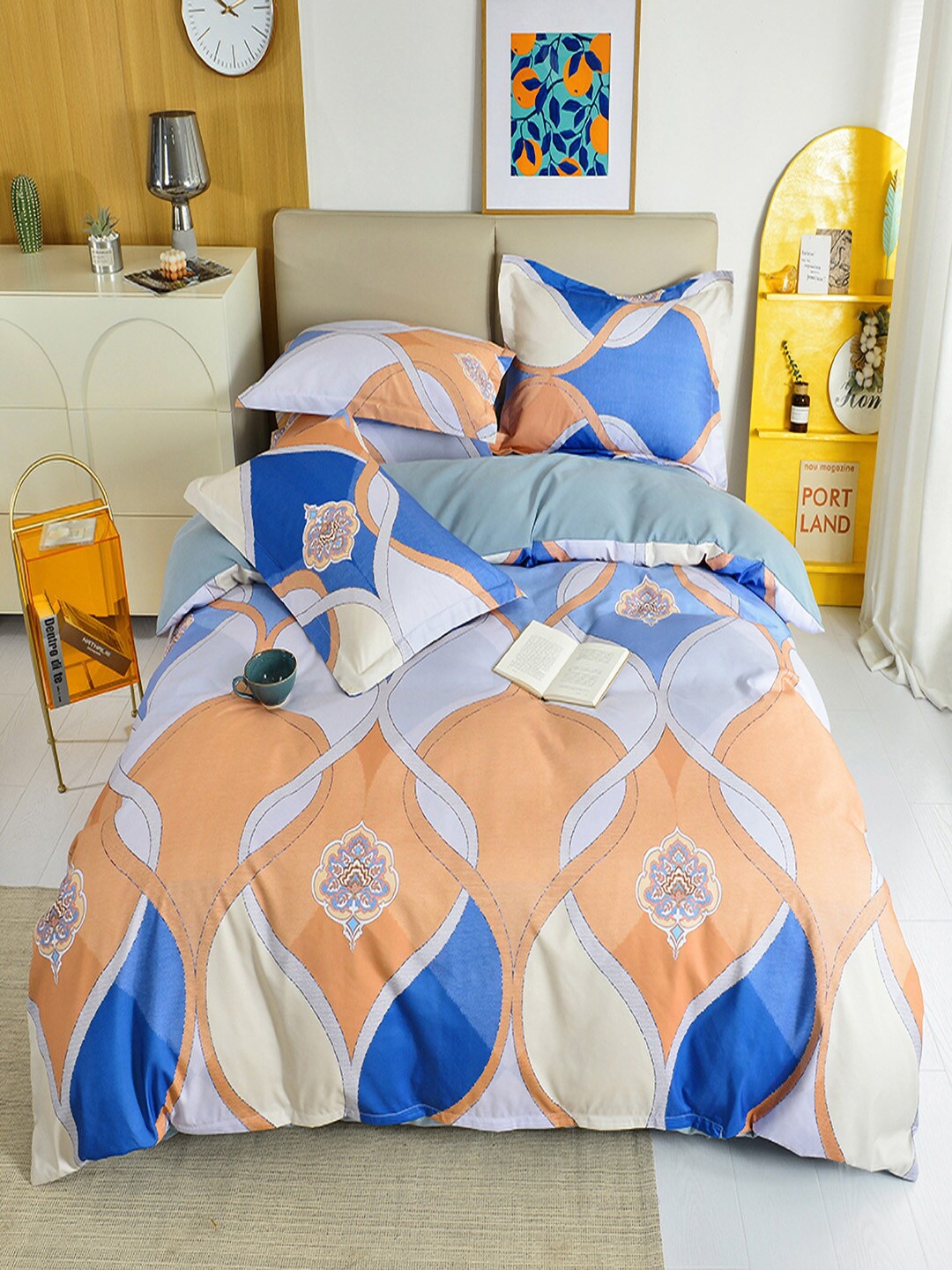 

JC Collection Blue & Orange Colored Geometric Printed Double King Bedding Set