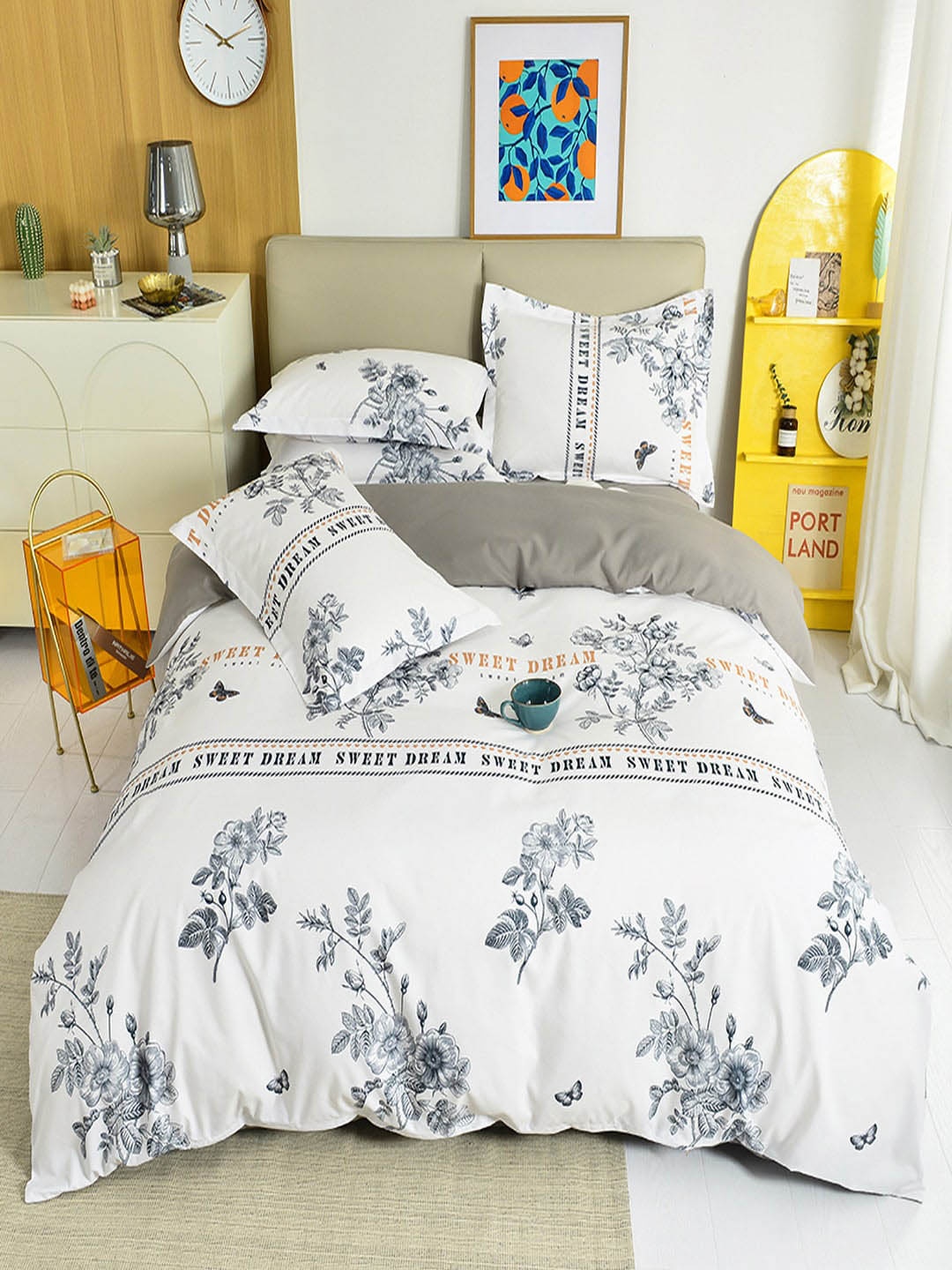 

JC Collection White & Grey Floral Printed Double Queen Bedding Set