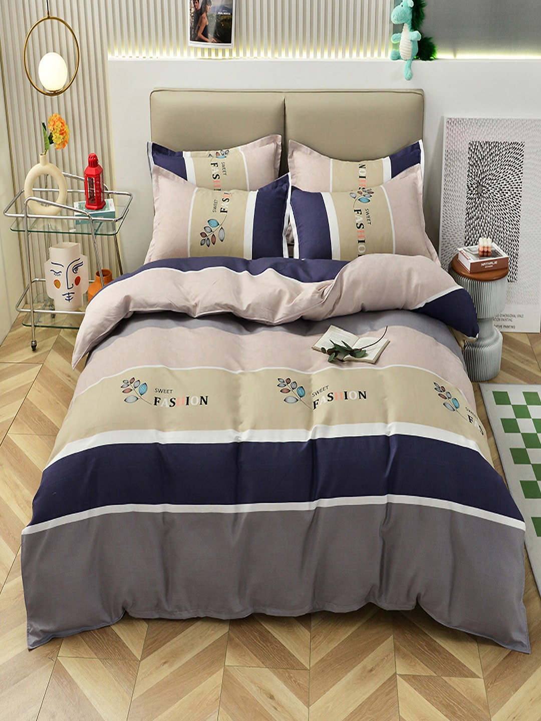 

JC Collection Beige & Blue Printed Single Bedding Set