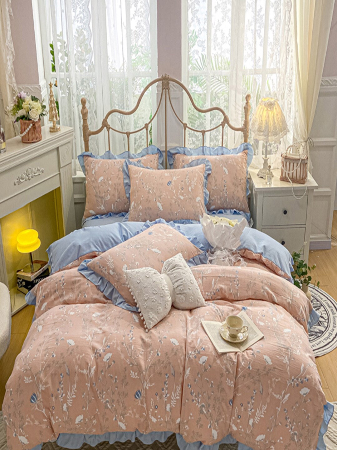 

JC Collection Blue & Peach Colored Floral Printed Double Queen Bedding Set