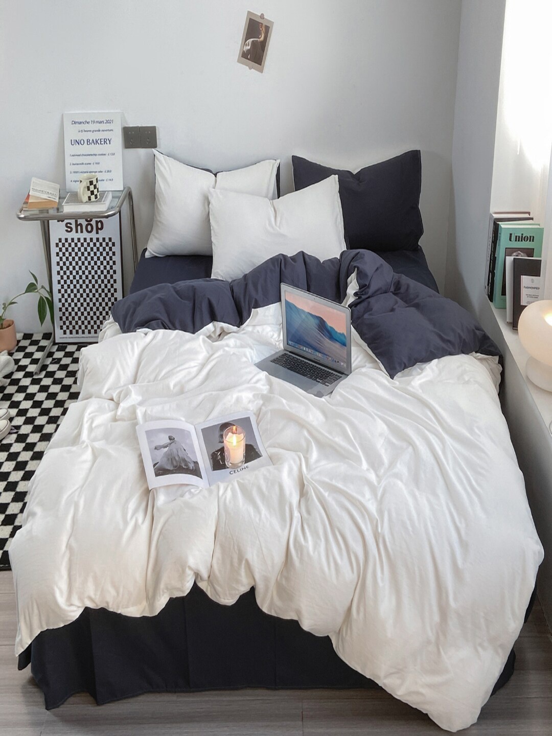 

JC HOME Navy Blue & White Double XL Bedding Set