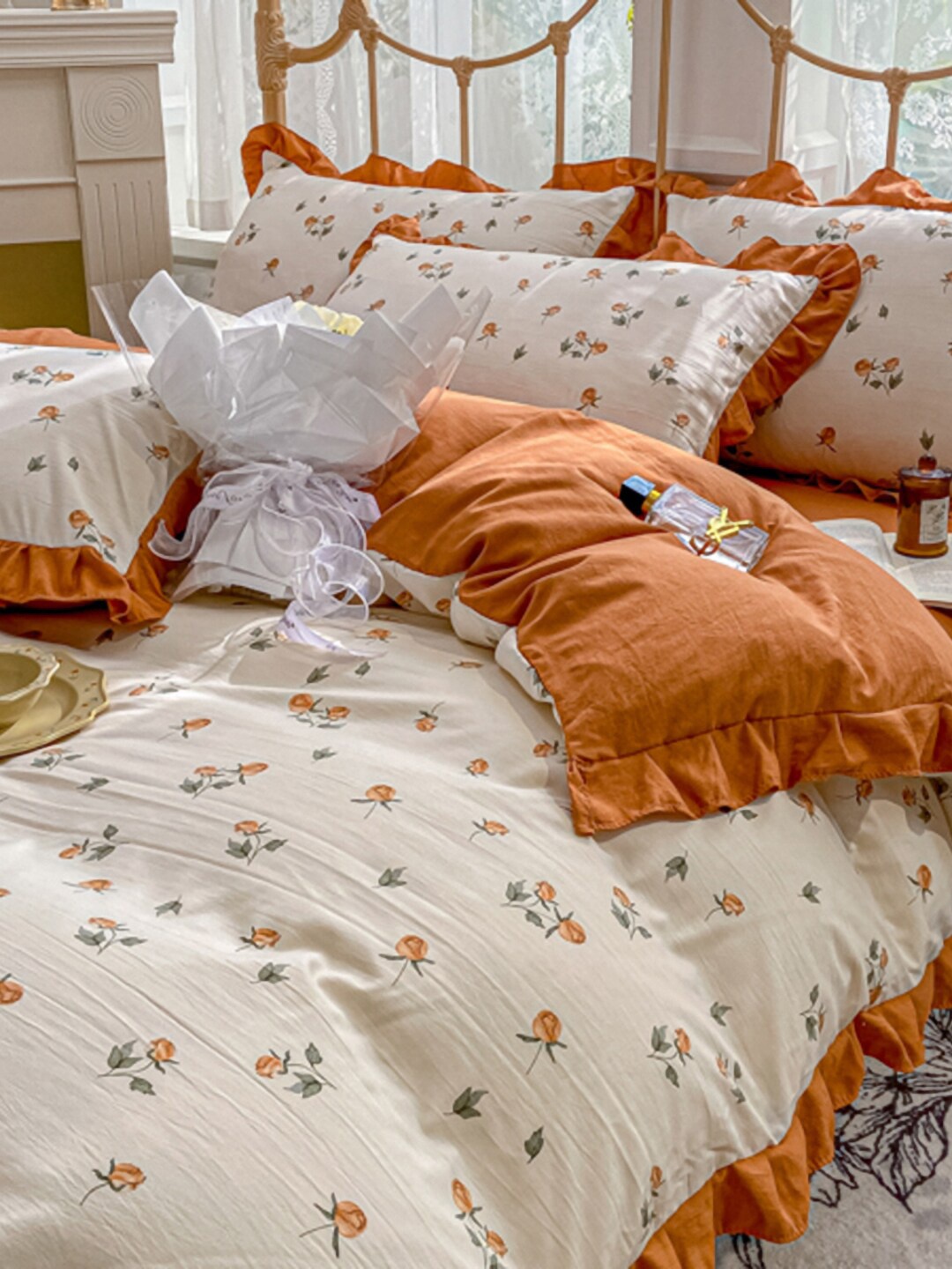 

JC HOME Orange Colored & White Floral Printed Double Queen Bedding Set