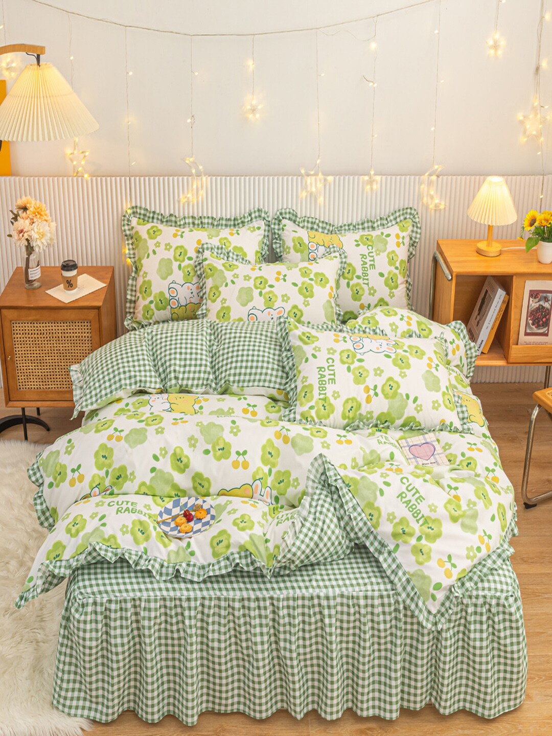 

JC HOME White Green Printed Double Queen Bedding Set