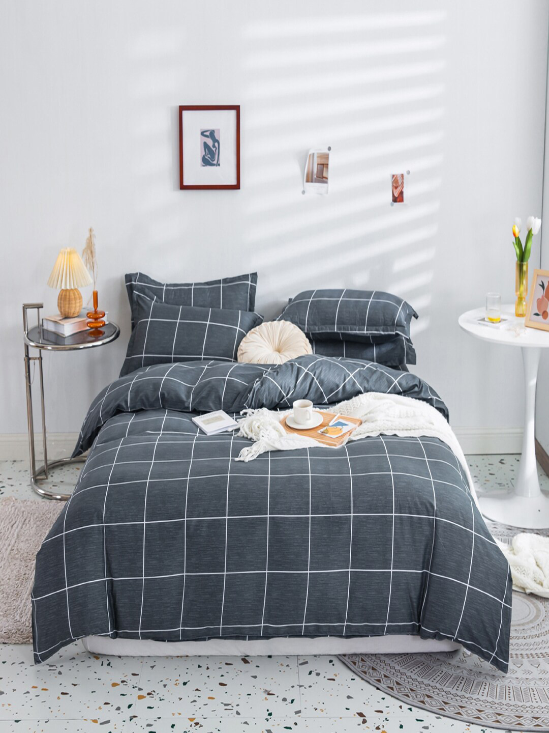 

JC HOME Grey & White Checked Double King Bedding Set
