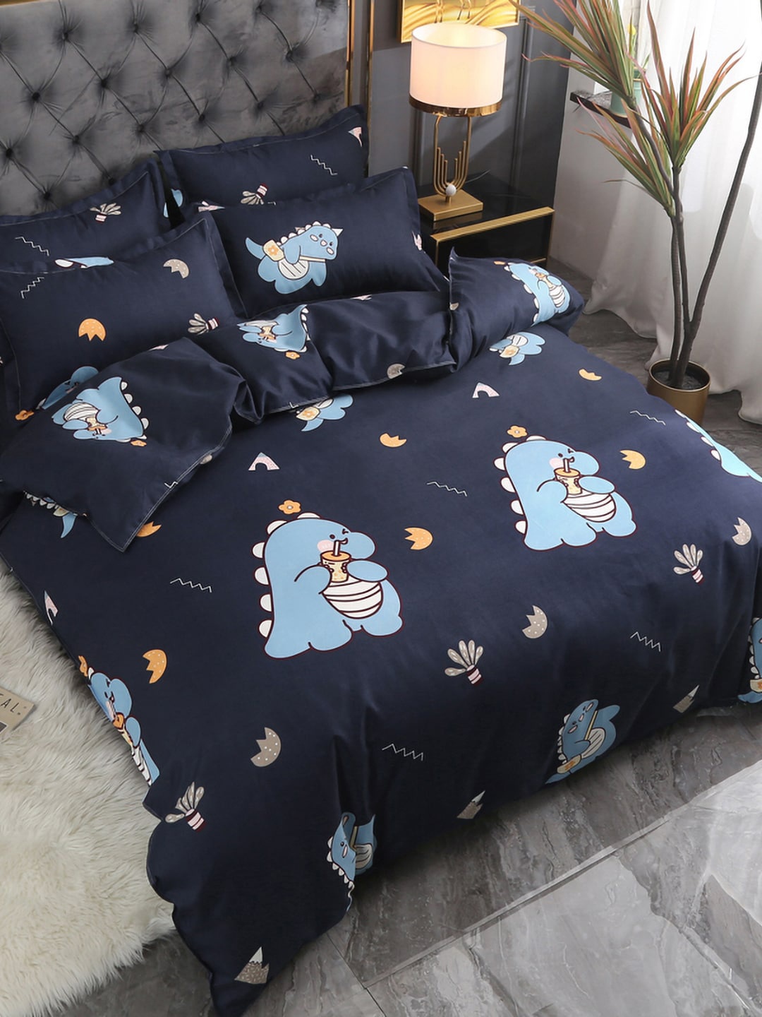 

JC HOME Blue & Black Printed Double King Bedding Set
