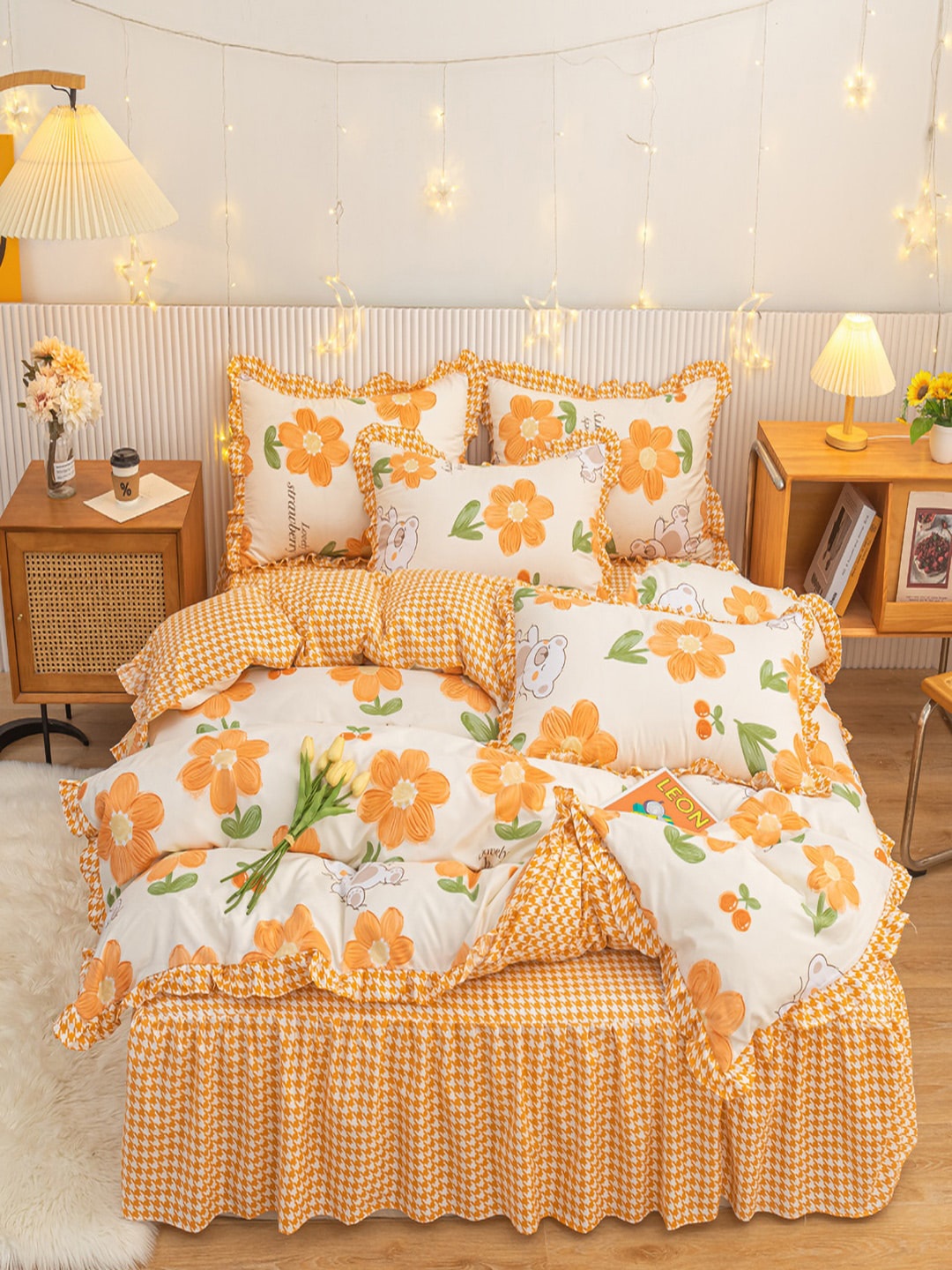 

JC HOME Orange Colored & White Printed Double King Bedding Set