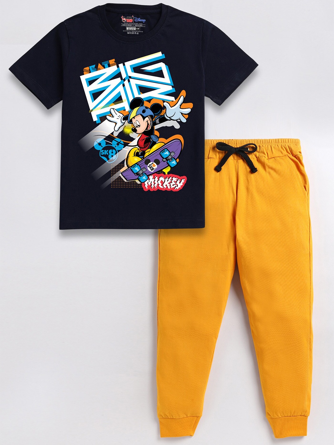 

SmartRAHO Boys Mickey Mouse Printed Pure Cotton T-shirt with Joggers, Black