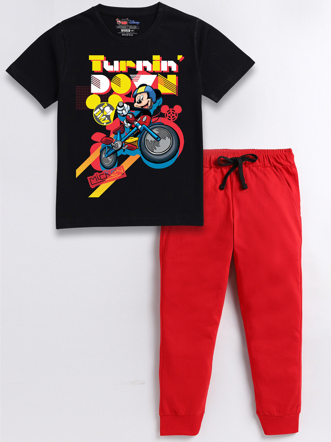 

SmartRAHO Boys Mickey Mouse Printed Pure Cotton T-shirt with Joggers, Black