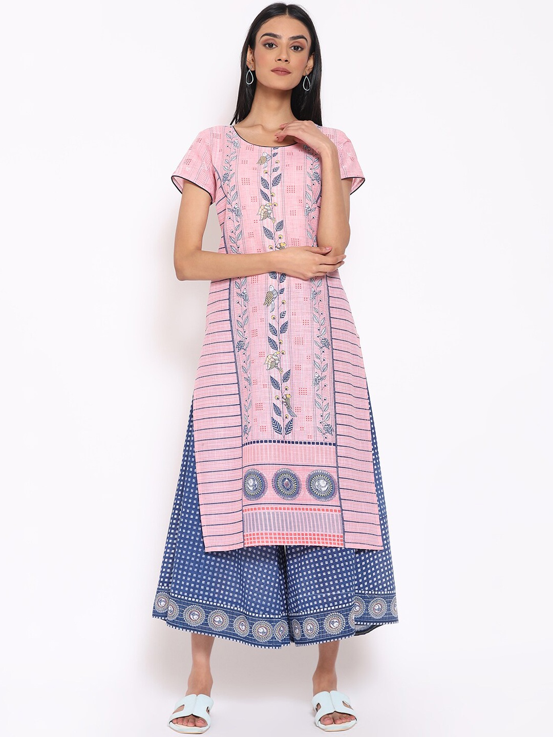 

AURELIA Ethnic Motifs Printed Panelled Pure Cotton Kurta with Palazzos, Pink