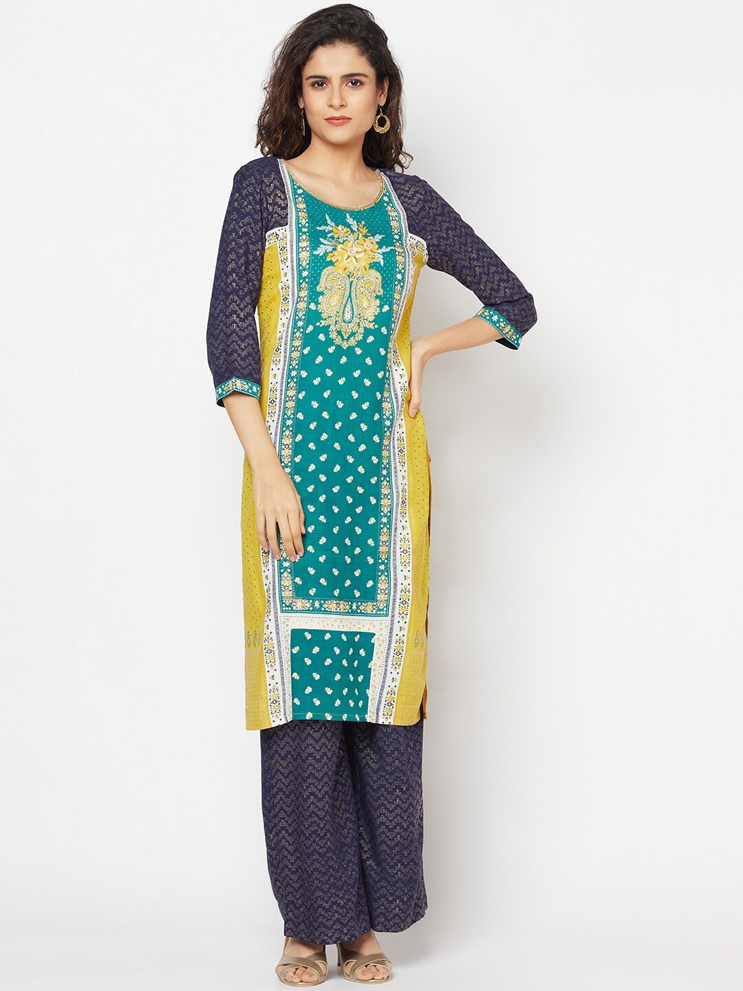 

AURELIA Ethnic Motifs Printed Panelled Kurta with Palazzos, Green