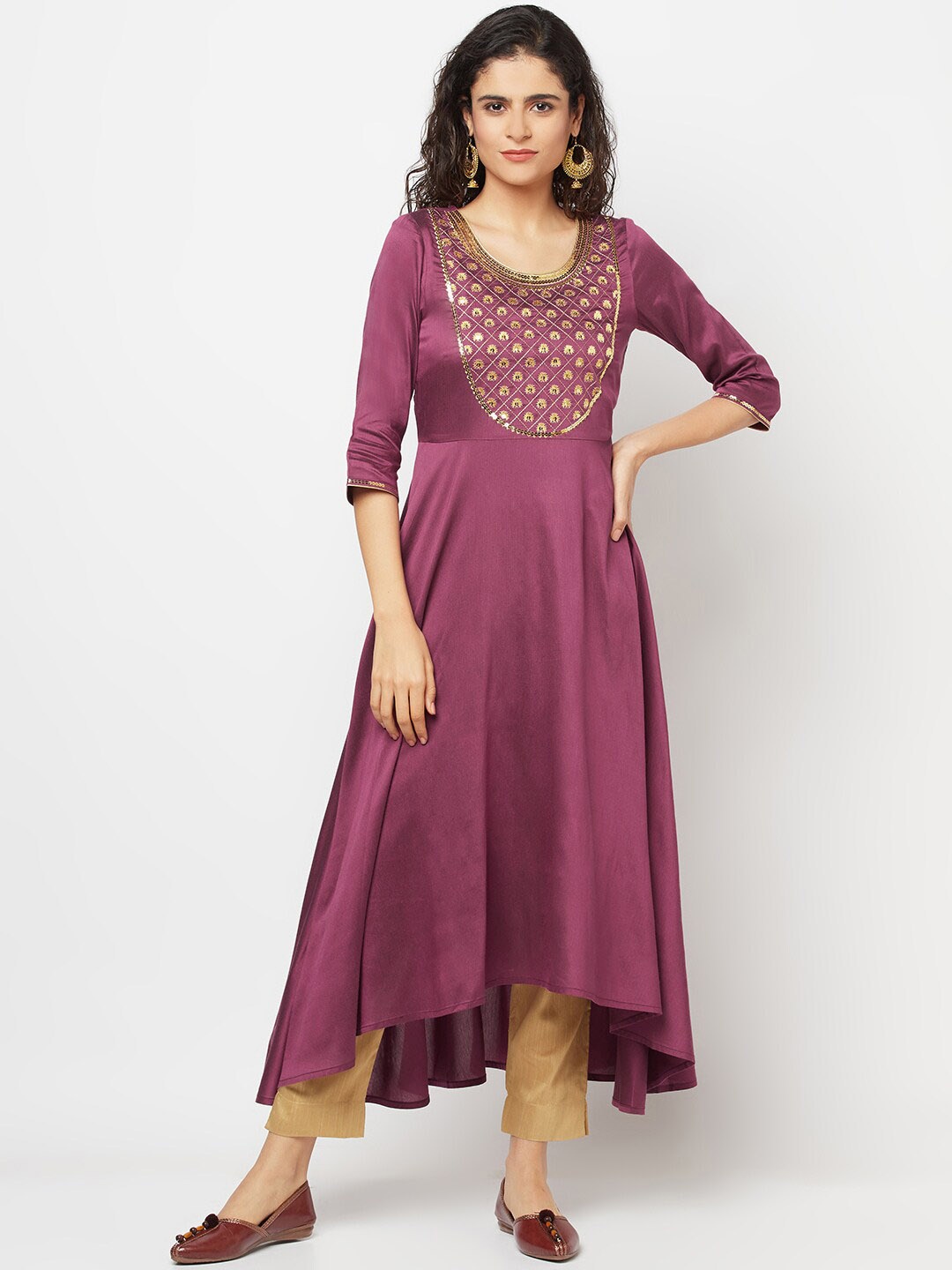 

AURELIA Floral Yoke Design Sequinned Kurta with Trousers, Pink