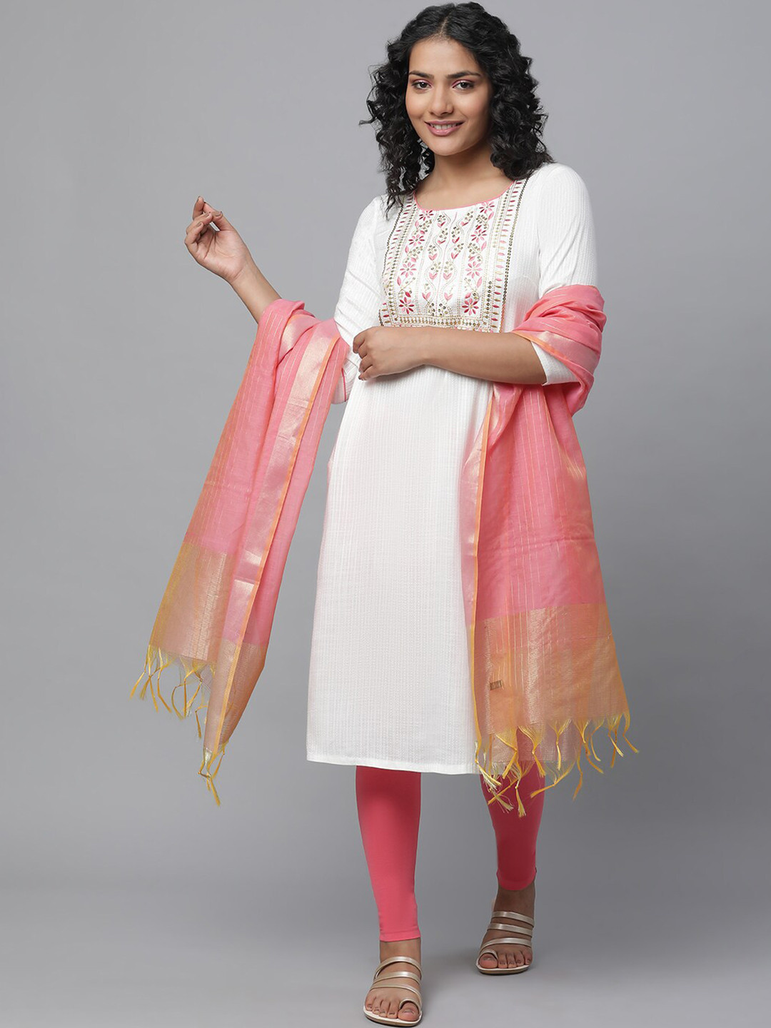 

AURELIA Ethnic Motifs Yoke Design Thread Work Kurta With Leggings & Dupatta, White