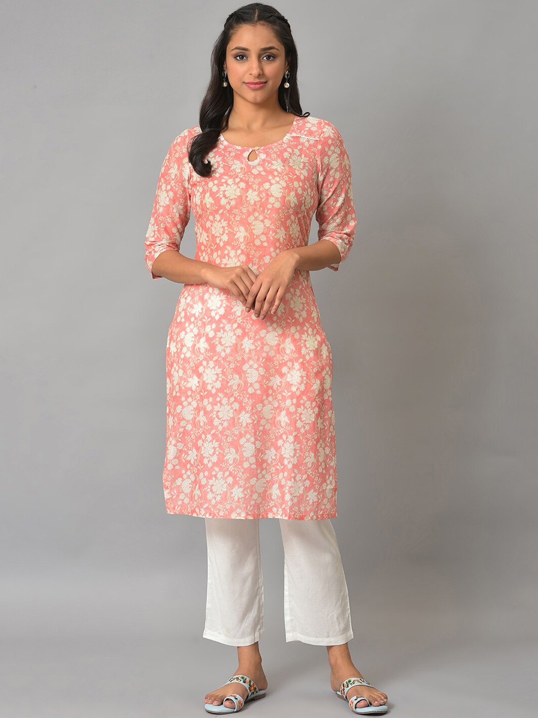 

AURELIA Floral Printed Keyhole Neck Pure Cotton Kurta with Trousers, Peach