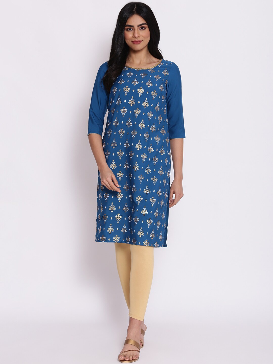 

AURELIA Ethnic Motifs Printed Sequinned Kurta with leggings, Blue