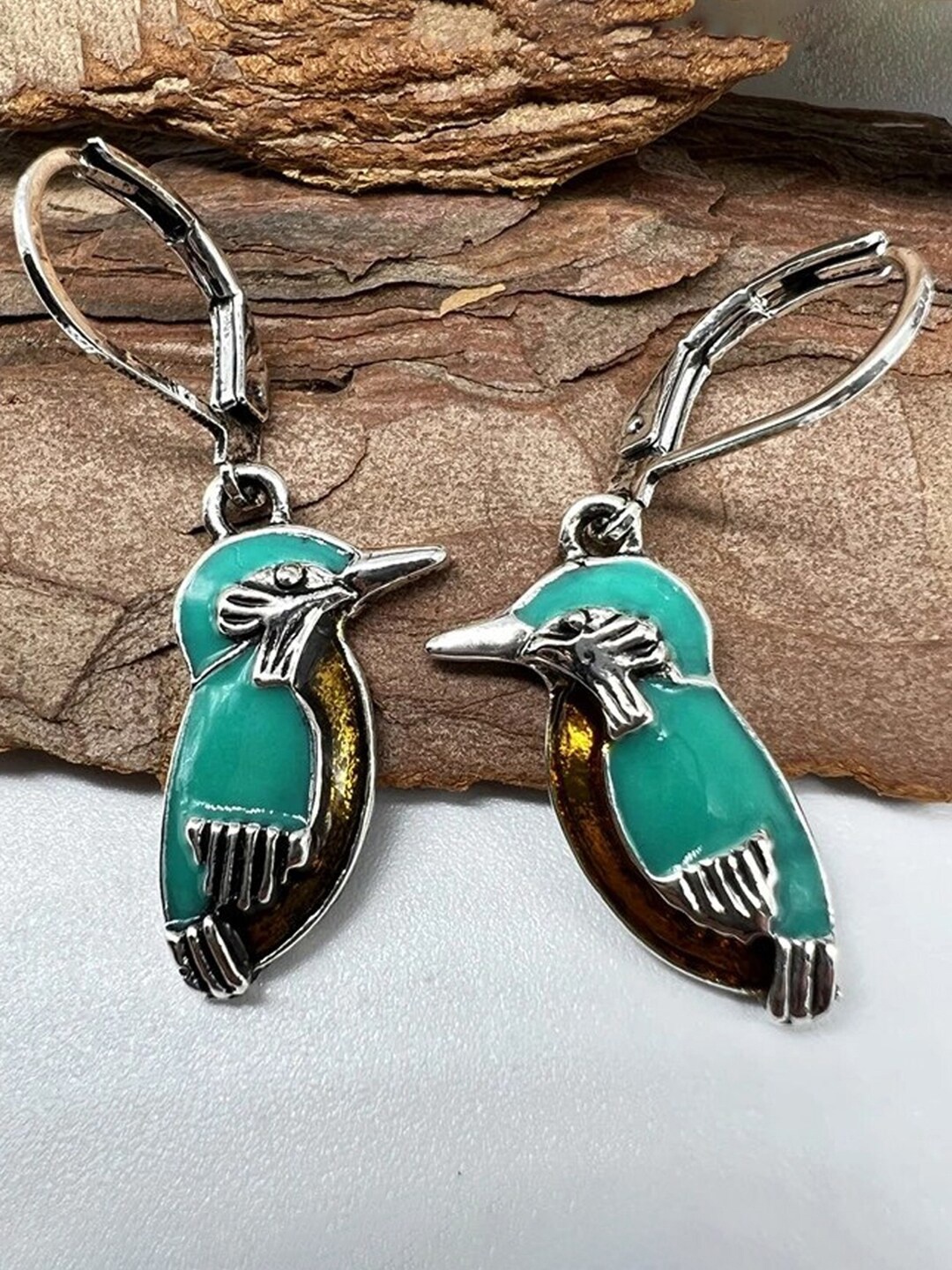 

Yellow Chimes Silver-Plated Contemporary Hoop Earrings