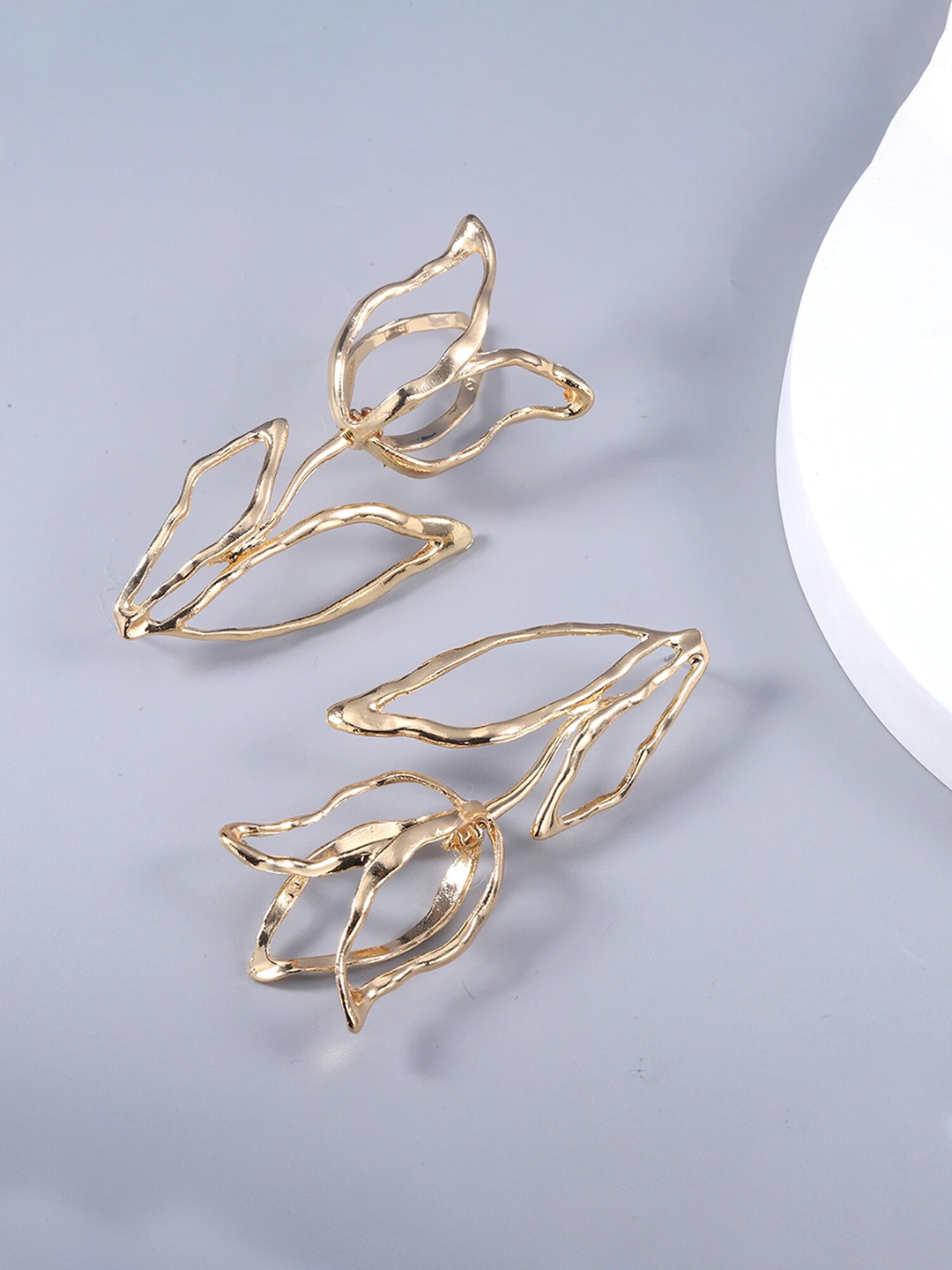 

Yellow Chimes Contemporary Leaflet Designed Drop Earrings Studs Earrings, Gold