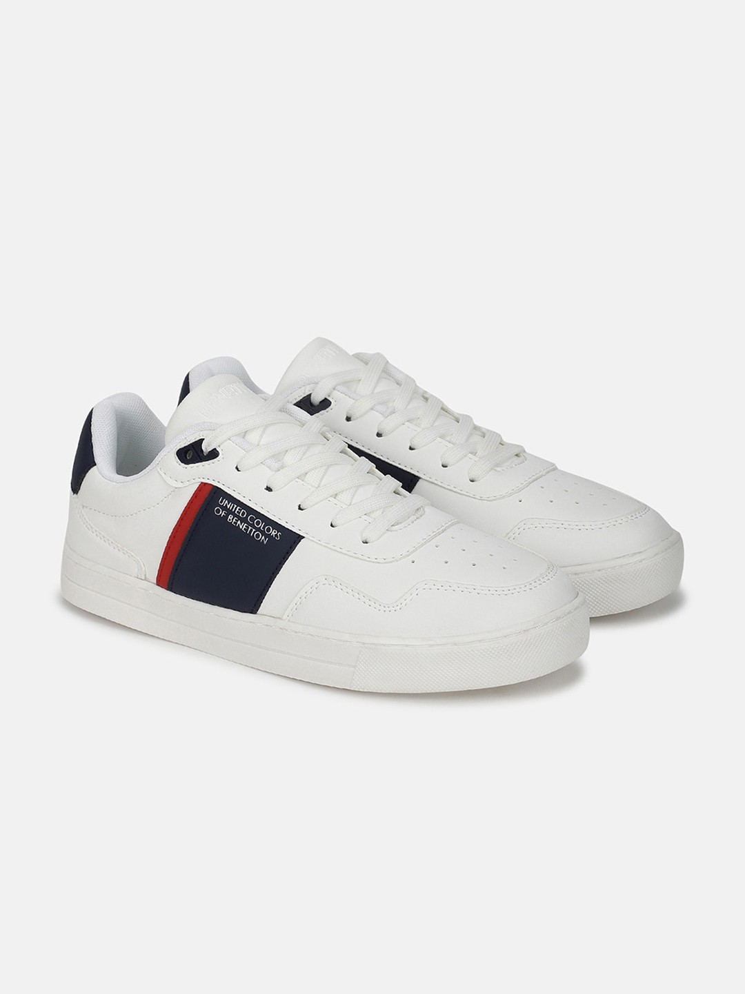 

United Colors of Benetton Men Colourblocked Lightweight Sneakers, White