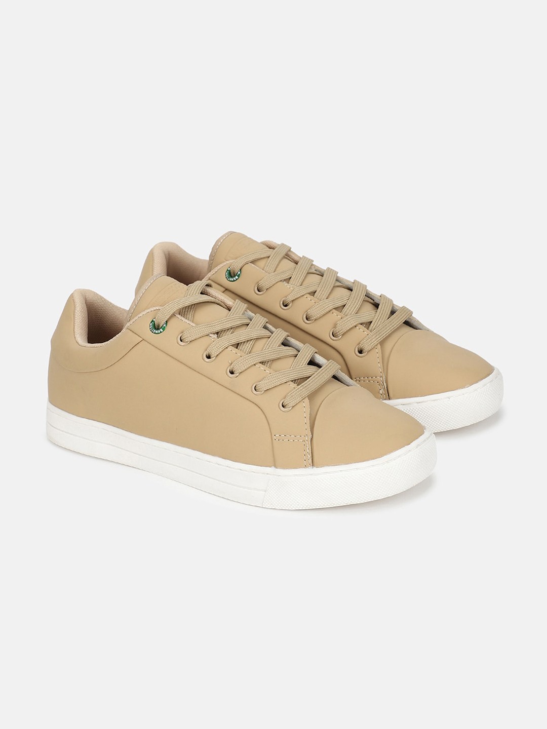 

United Colors of Benetton Men Contrast Sole Lightweight Sneakers, Beige