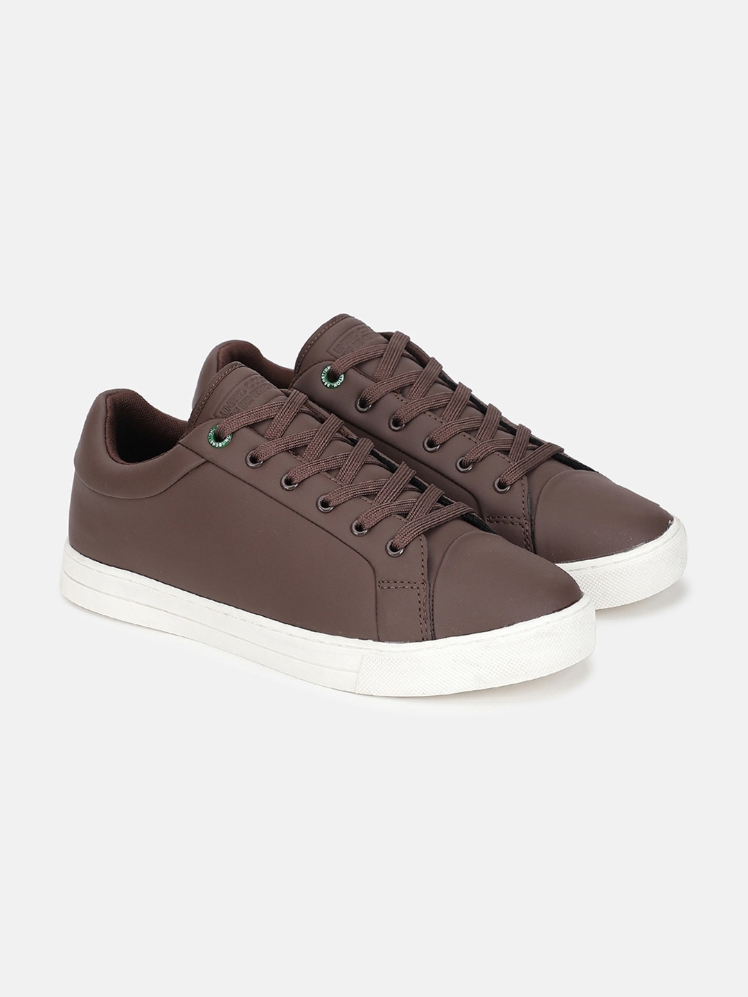 

United Colors of Benetton Men Contrast Sole Lightweight Sneakers, Coffee brown