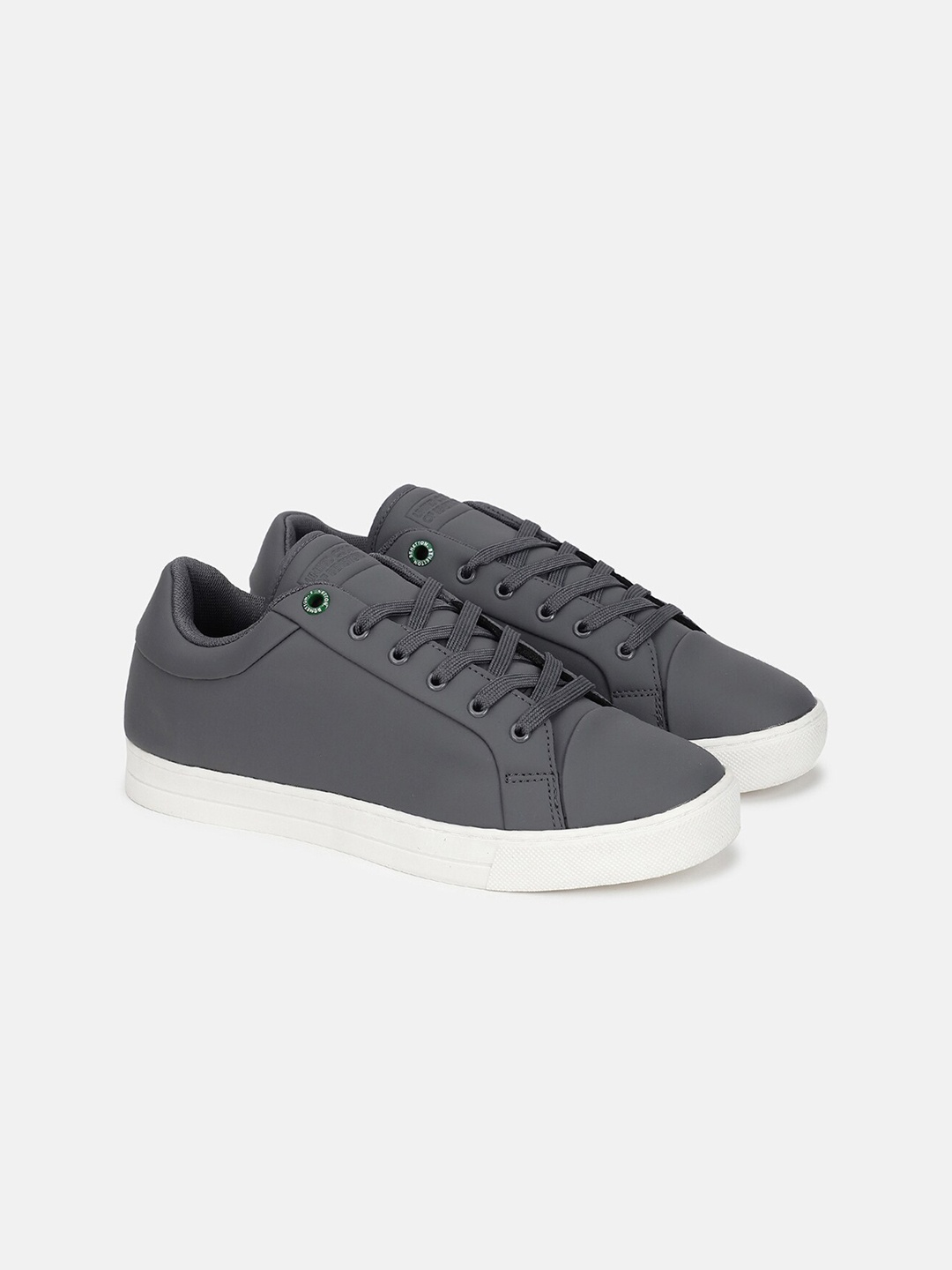 

United Colors of Benetton Men Contrast Sole Lightweight Sneakers, Grey