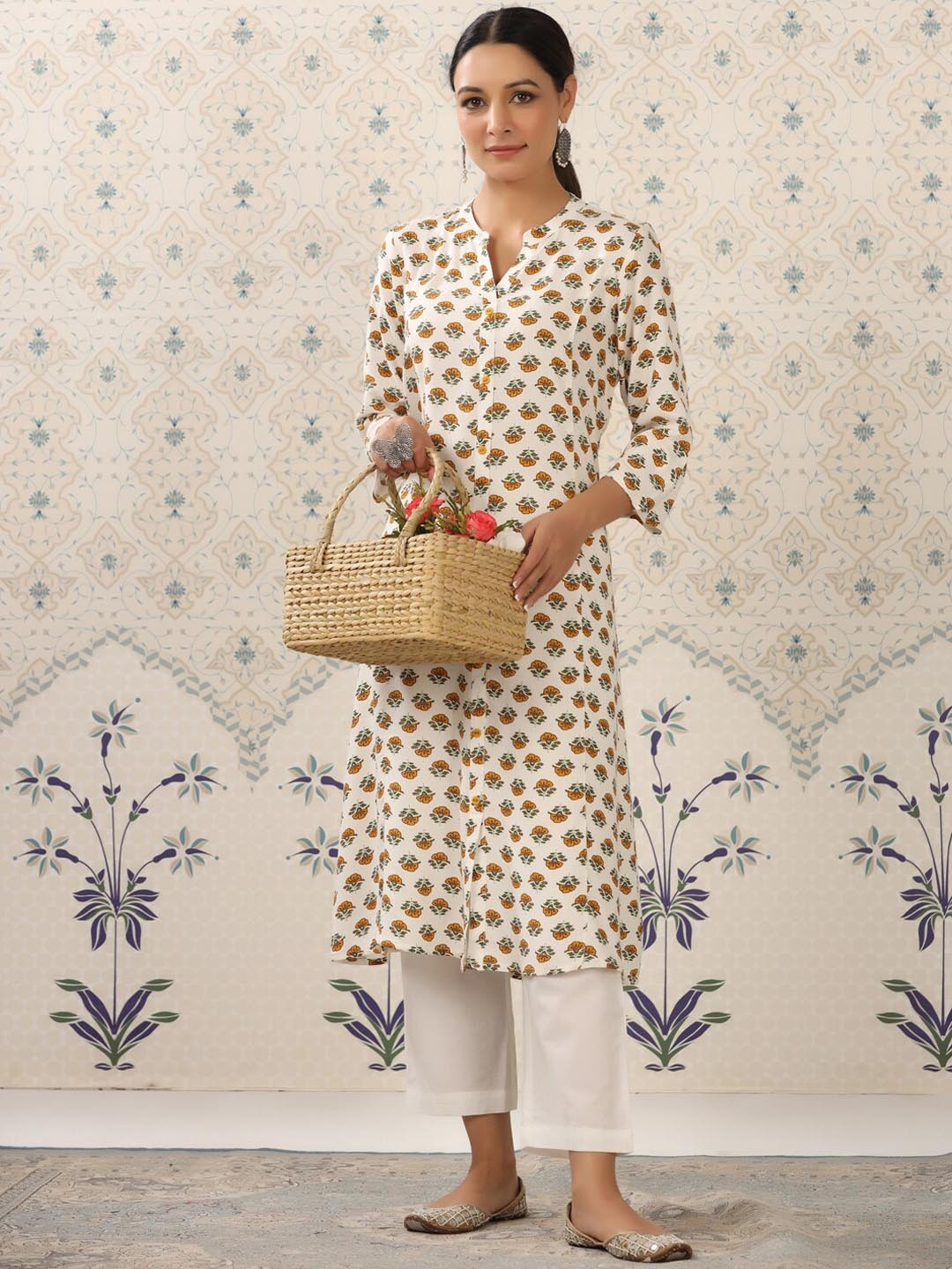 

Ode by House of Pataudi White & Yellow Printed Pure Cotton Kurta With Palazzos