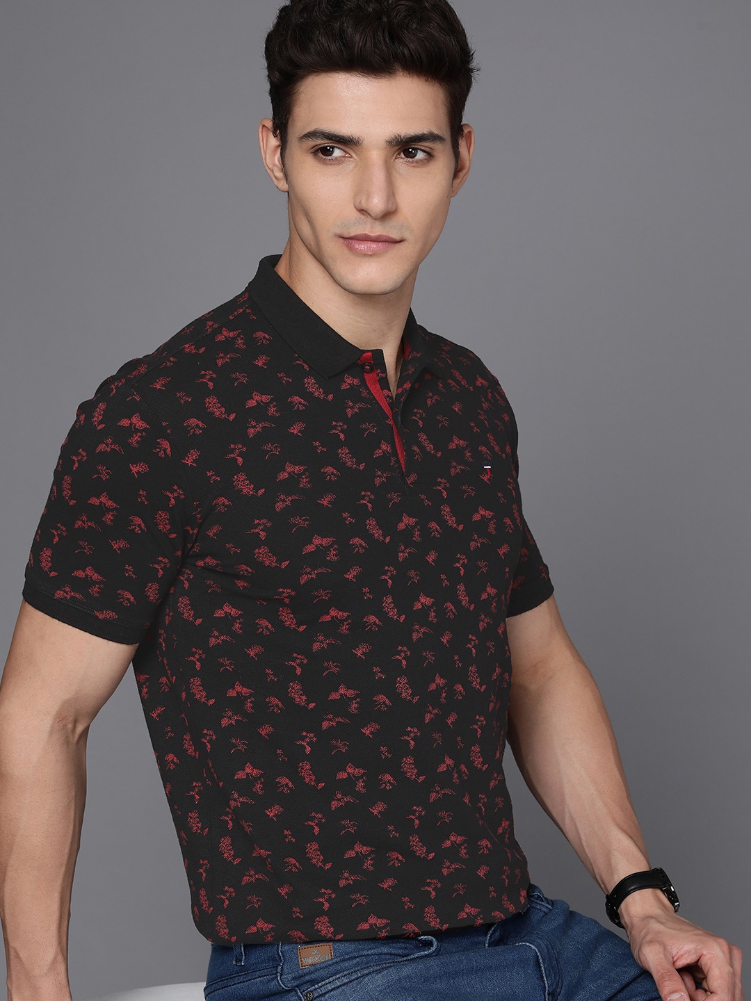 

Louis Philippe Jeans Men Floral Printed Polo Collar Pure Cotton Slim Fit T-shirt, Black