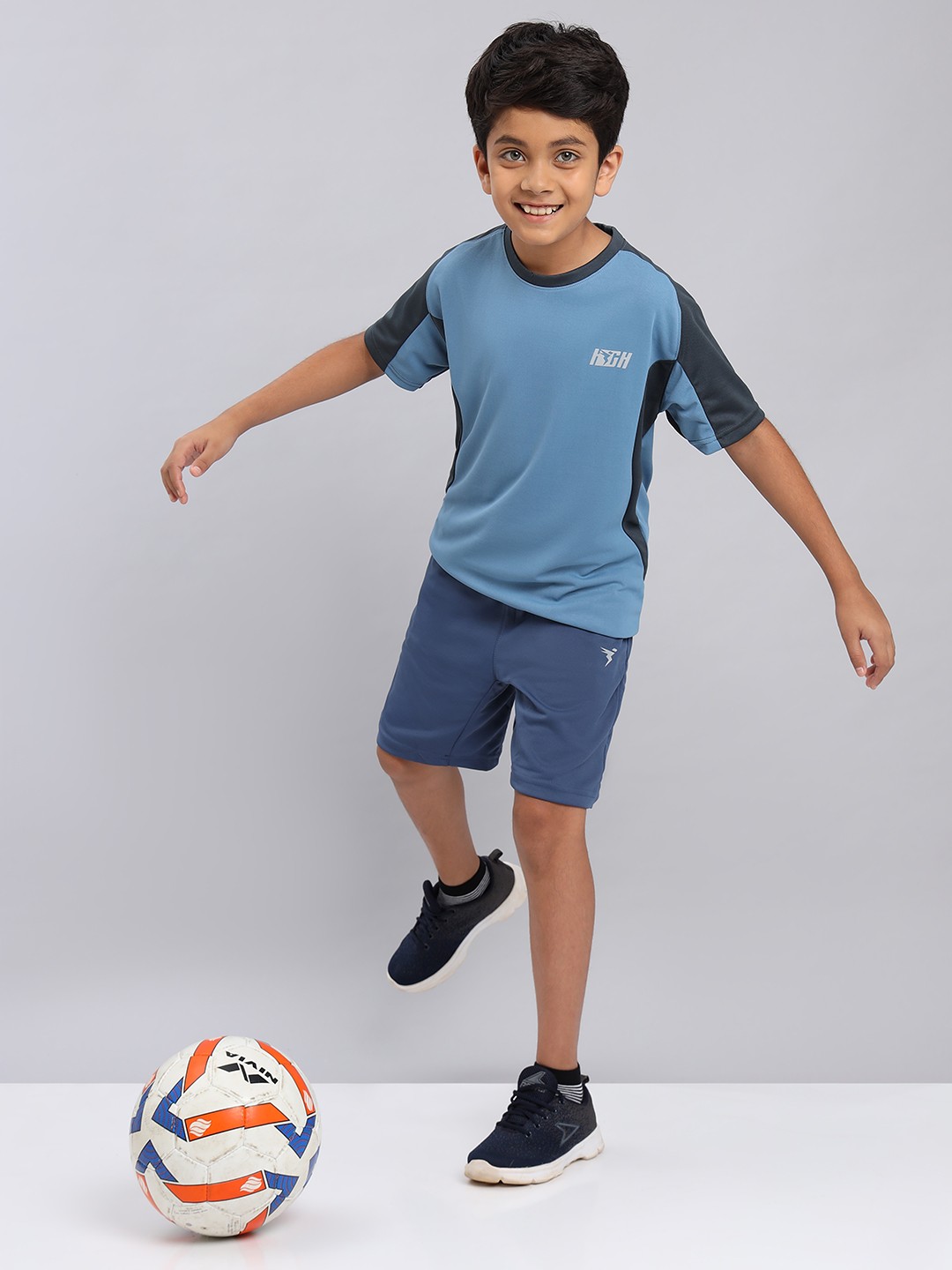 

Technosport Boys Raglan Sleeves Antimicrobial Sports T-shirt, Blue