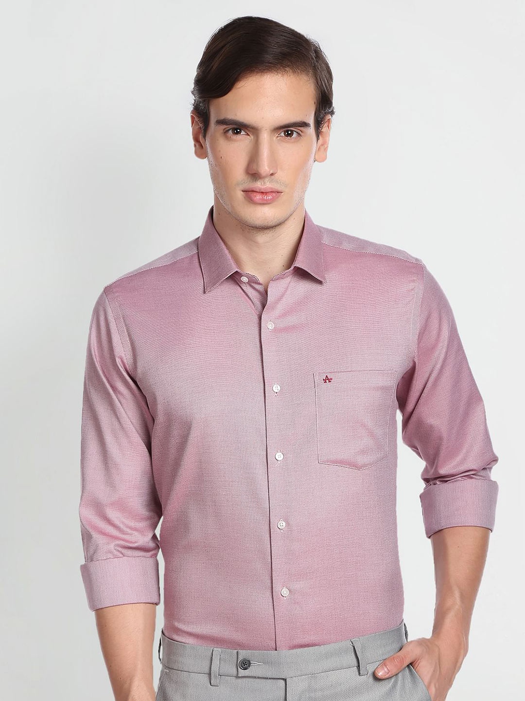 

Arrow Spread Collar Cotton Casual Shirt, Red