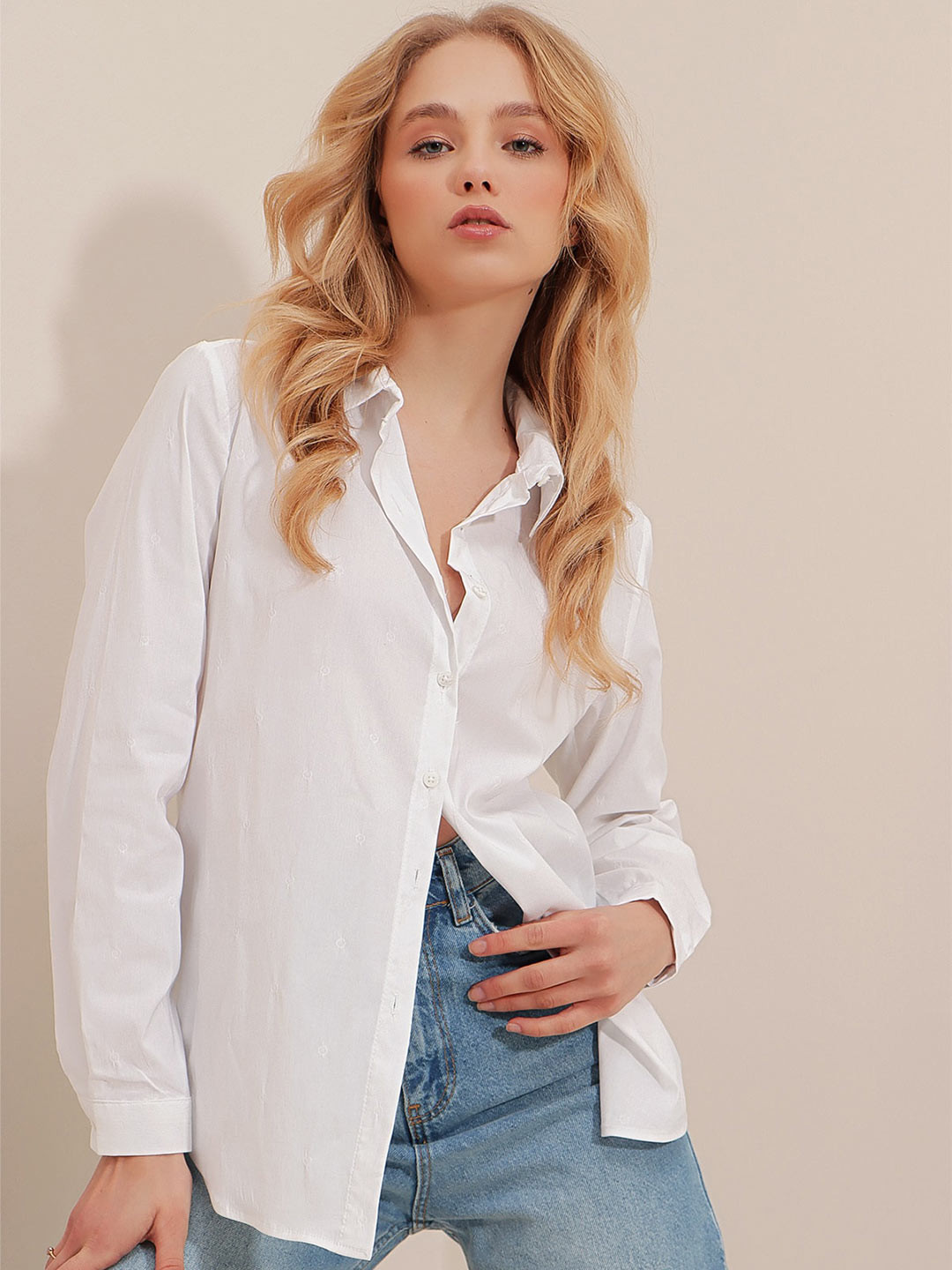 

Trend Alacati stili Spread Collar Pure Cotton Casual Shirt, White