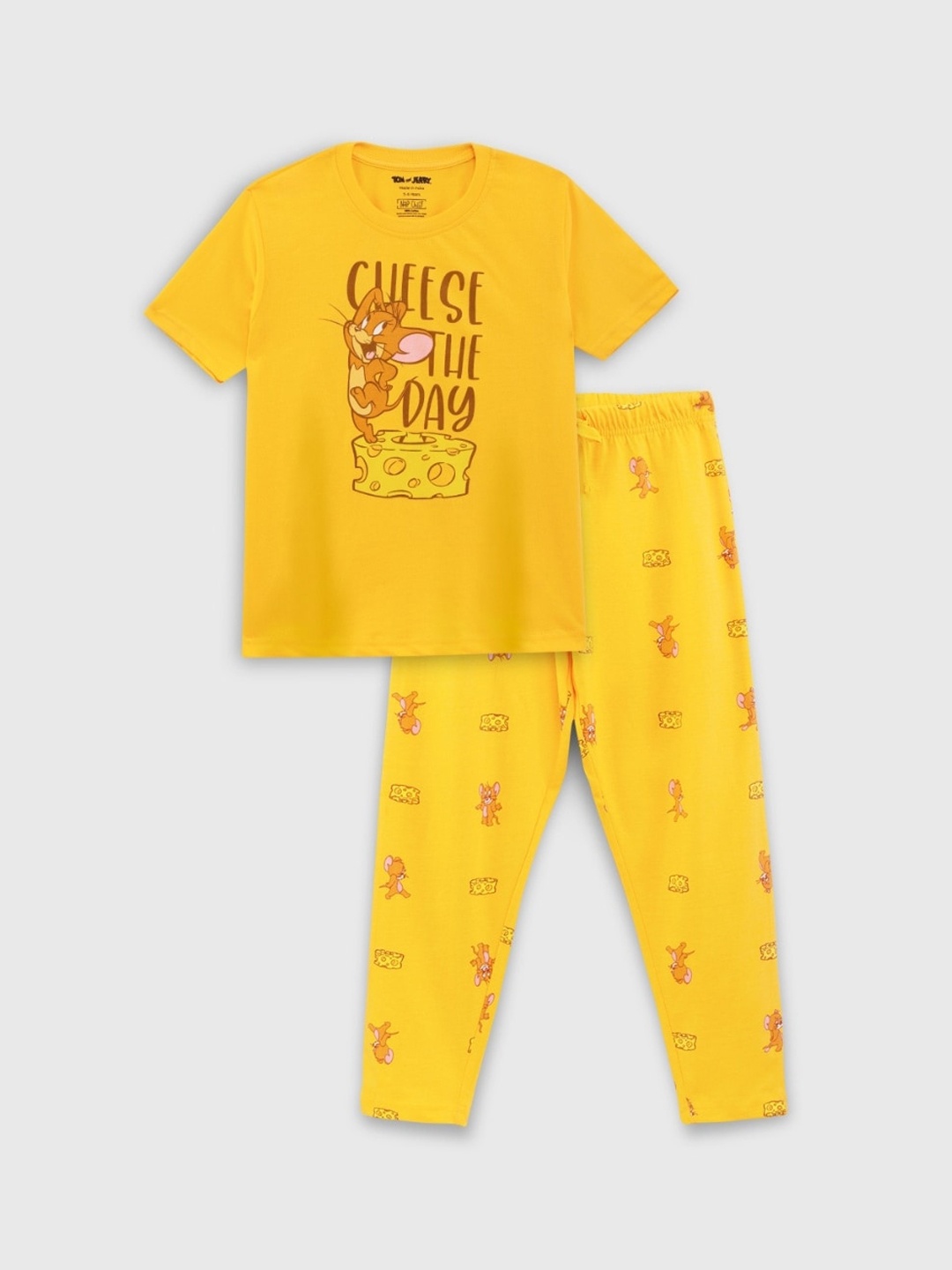 

Nap Chief Kids Tom & Jerry Printed Pure Cotton Night Suit, Yellow