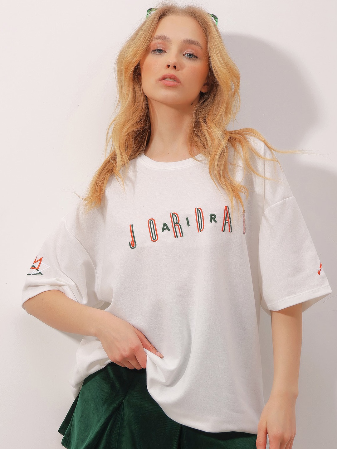 

Trend Alacati stili Typography Printed Drop-Shoulder T-shirt, Na