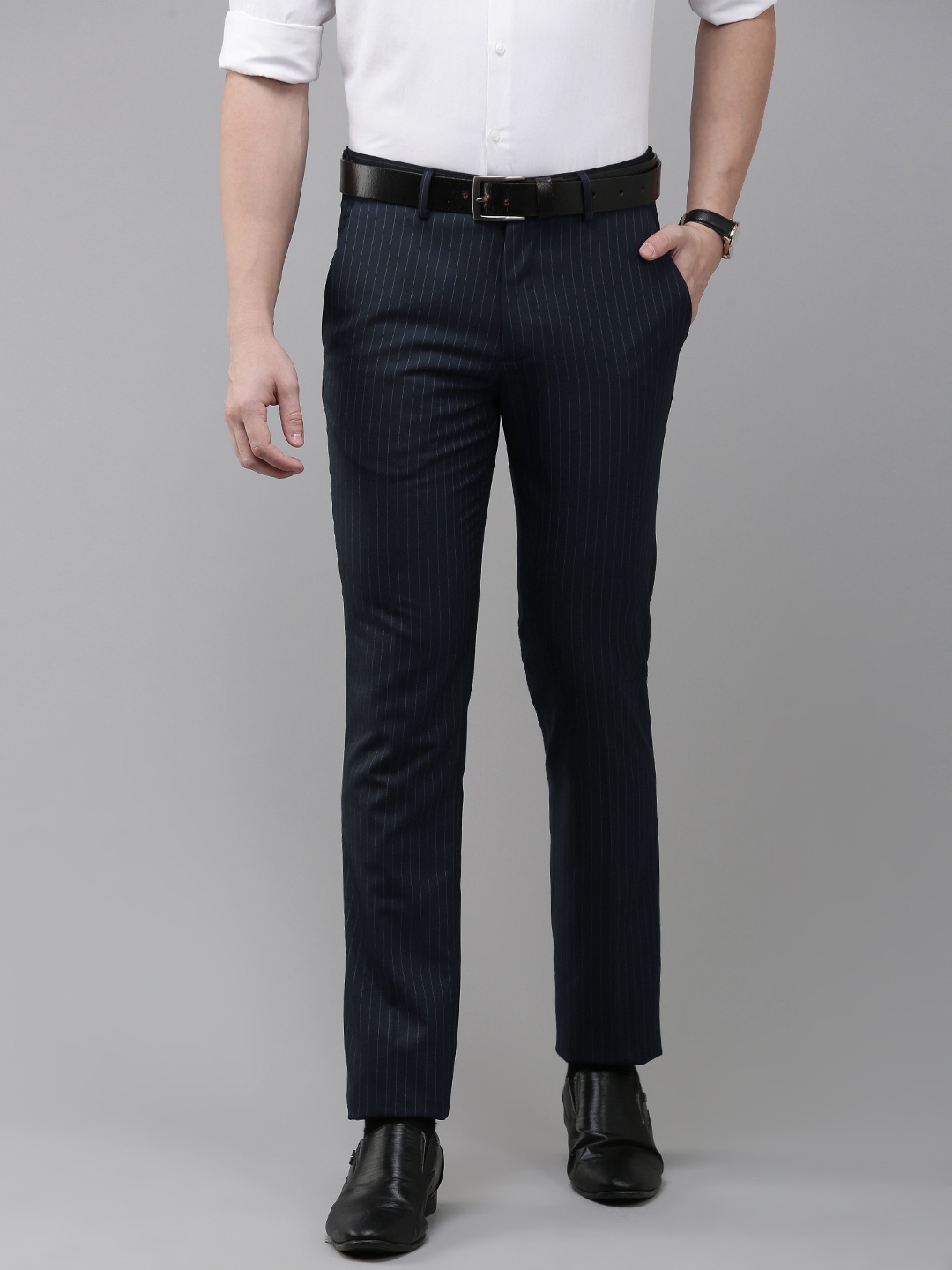 

V Dot Men Striped Skinny Fit Trousers, Navy blue