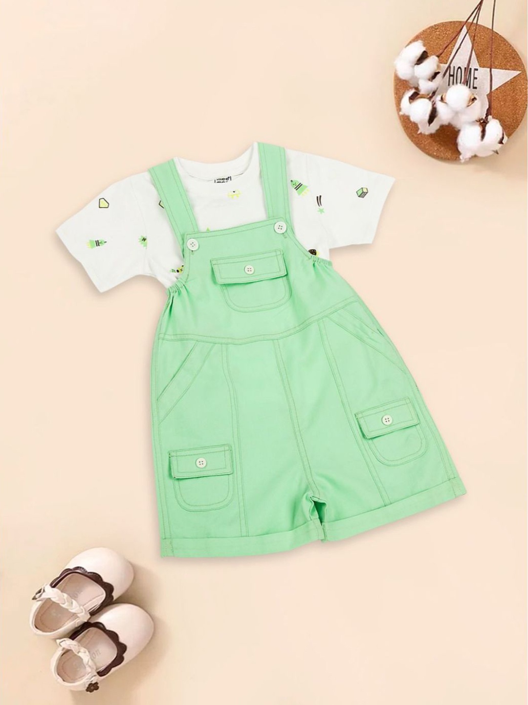 

MeeMee Infant Boys Cotton Dungaree With T-Shirt, Green