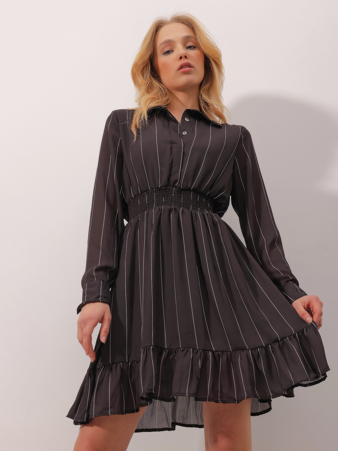 

Trend Alacati stili Striped Fit & Flare Dress, Na