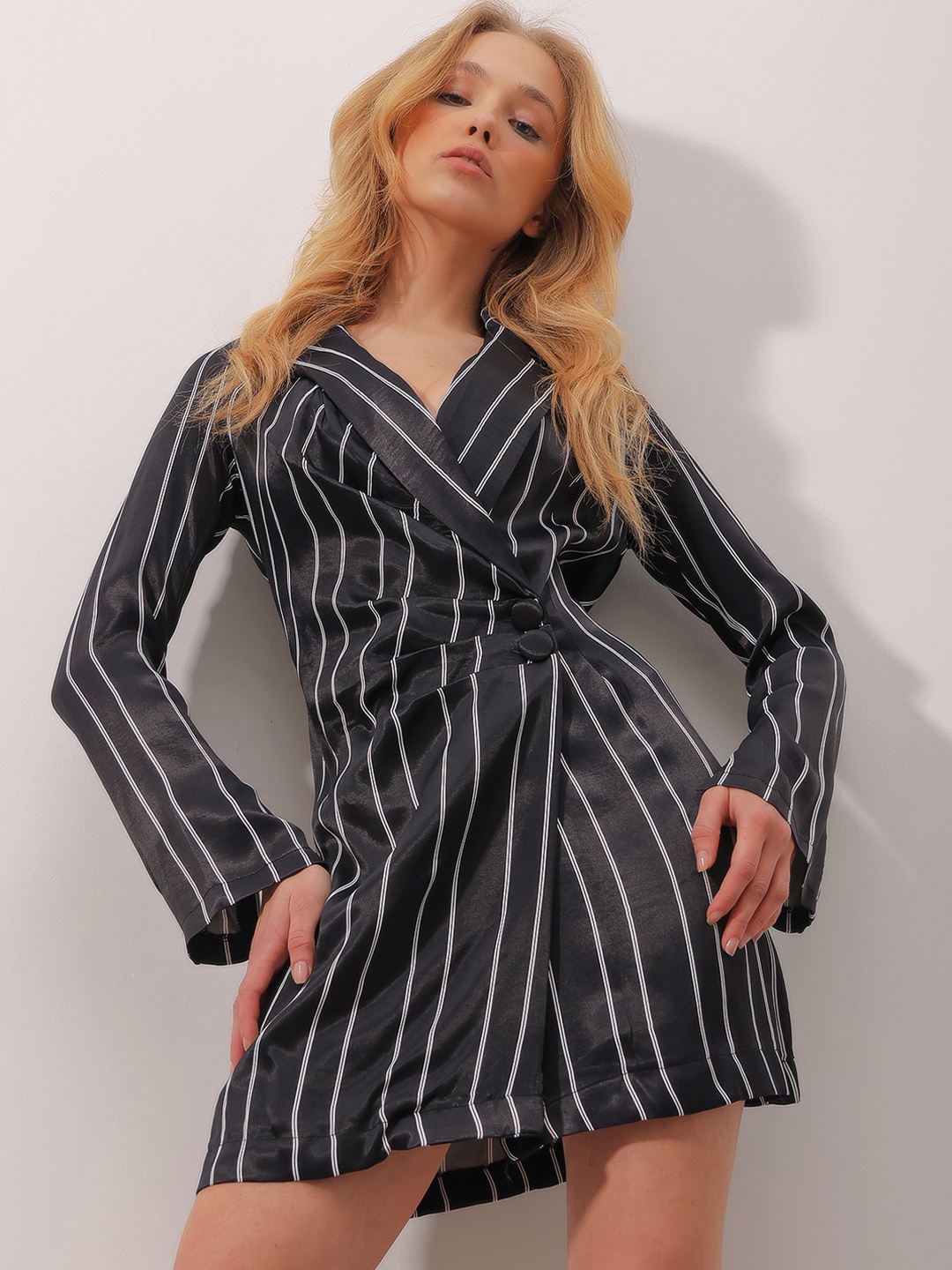 

Trend Alacati stili Striped Dress, Na