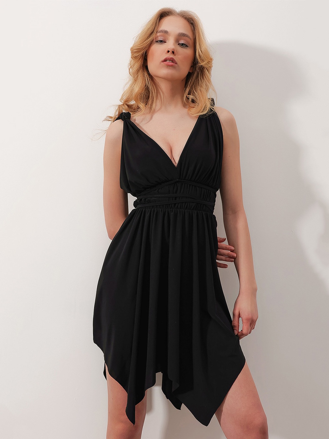 

Trend Alacati stili Shoulder Straps Fit & Flare Dress, Na