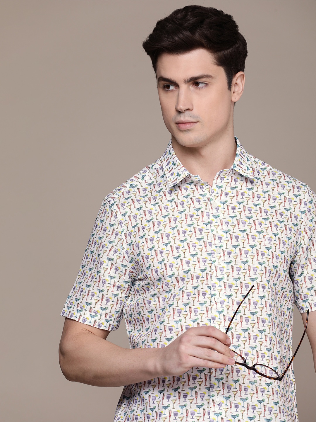 

SIMON CARTER LONDON Men White Slim Fit Opaque Printed Casual Shirt