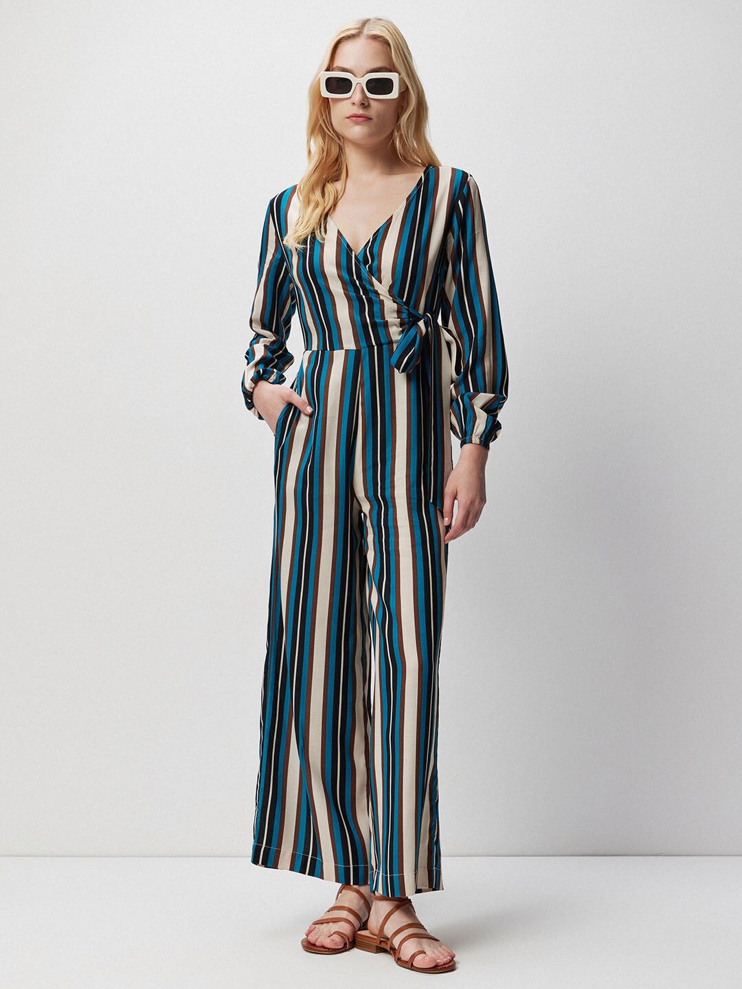 

COVER STORY Blue & Brown Striped Basic Jumpsuit