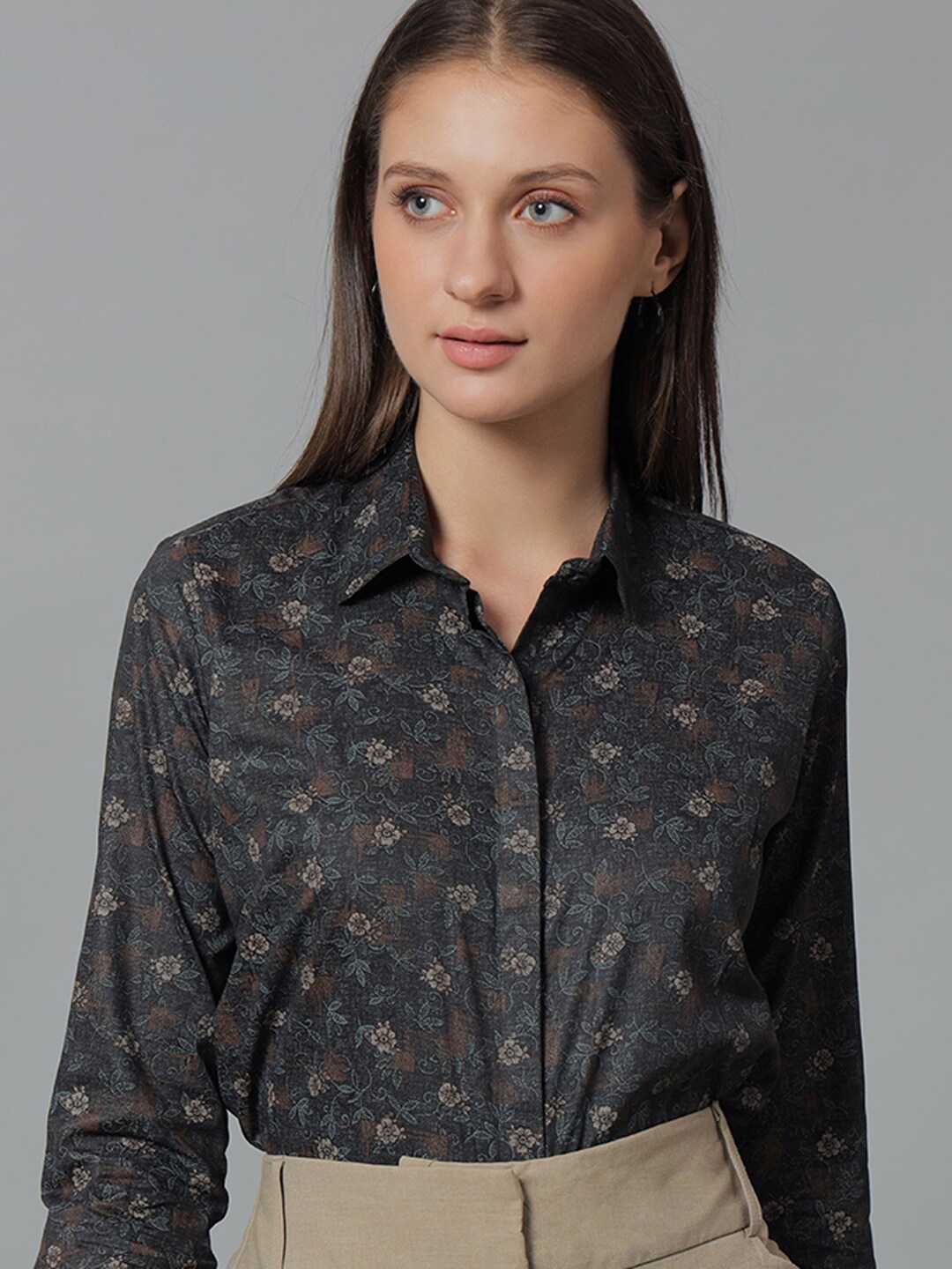 

Hancock Floral Printed Regular Fit Cotton Satin Formal Shirt, Black