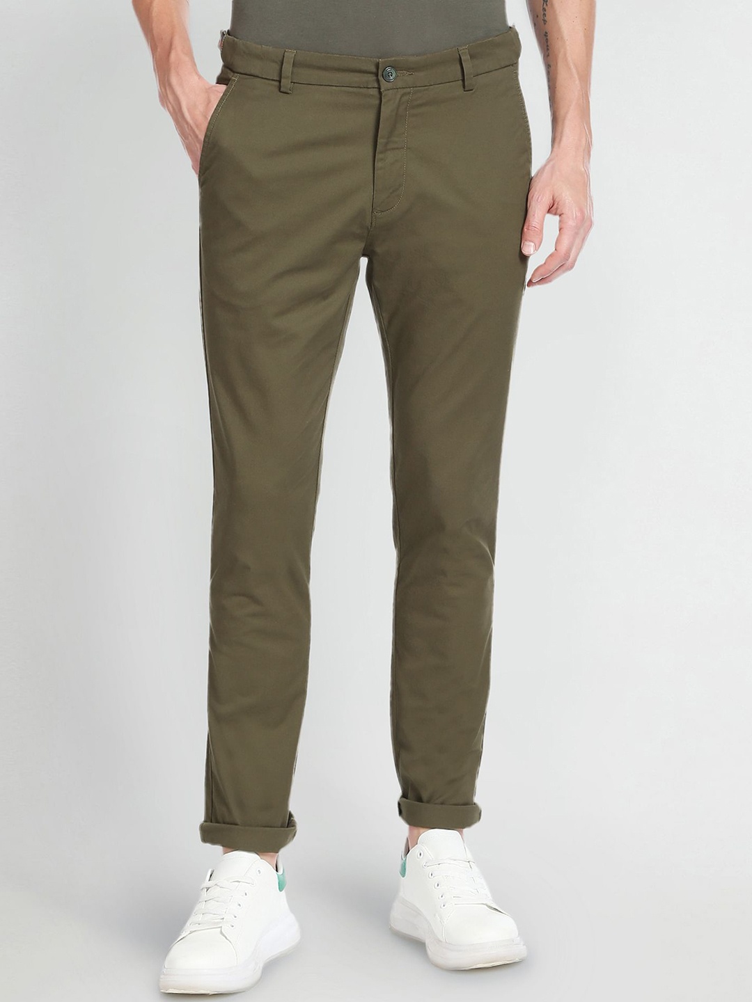 

Arrow Sport Men Skinny Fit Low-Rise Trousers, Green