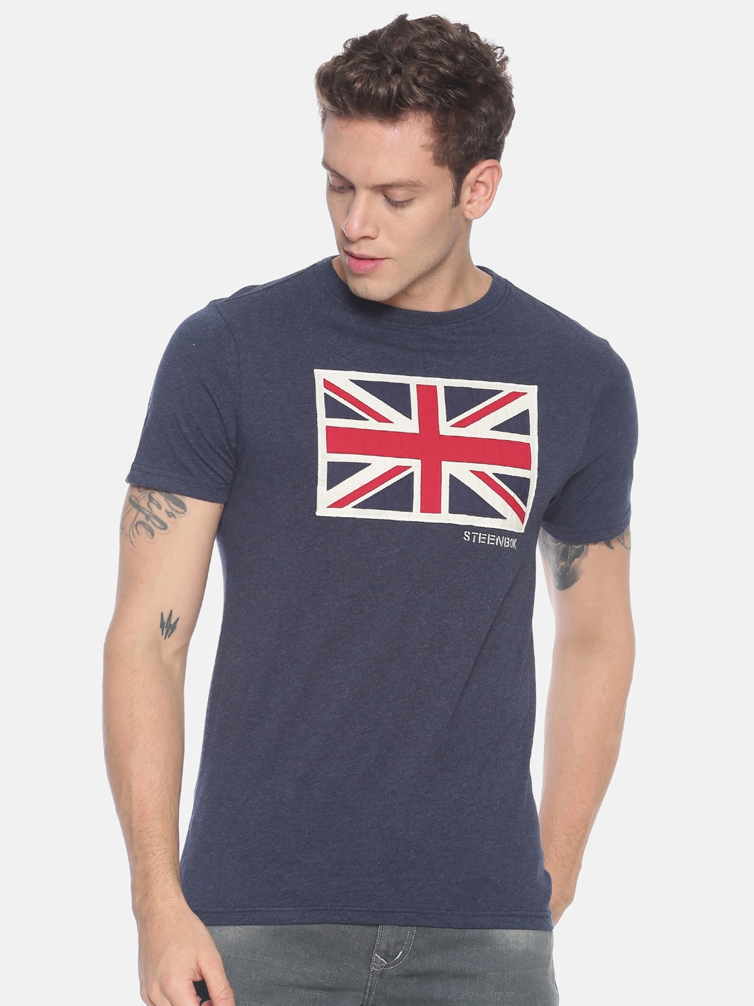 

Steenbok Men Navy Blue Printed Applique T-shirt