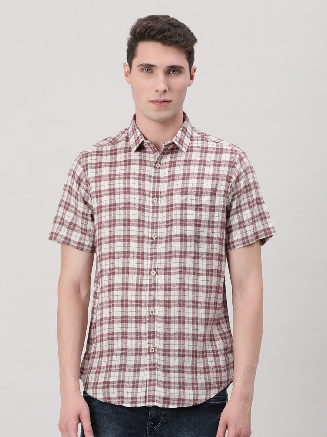 

Crocodile Comfort Fit Spread Collar Tartan Checked Opaque Casual Shirt, Maroon