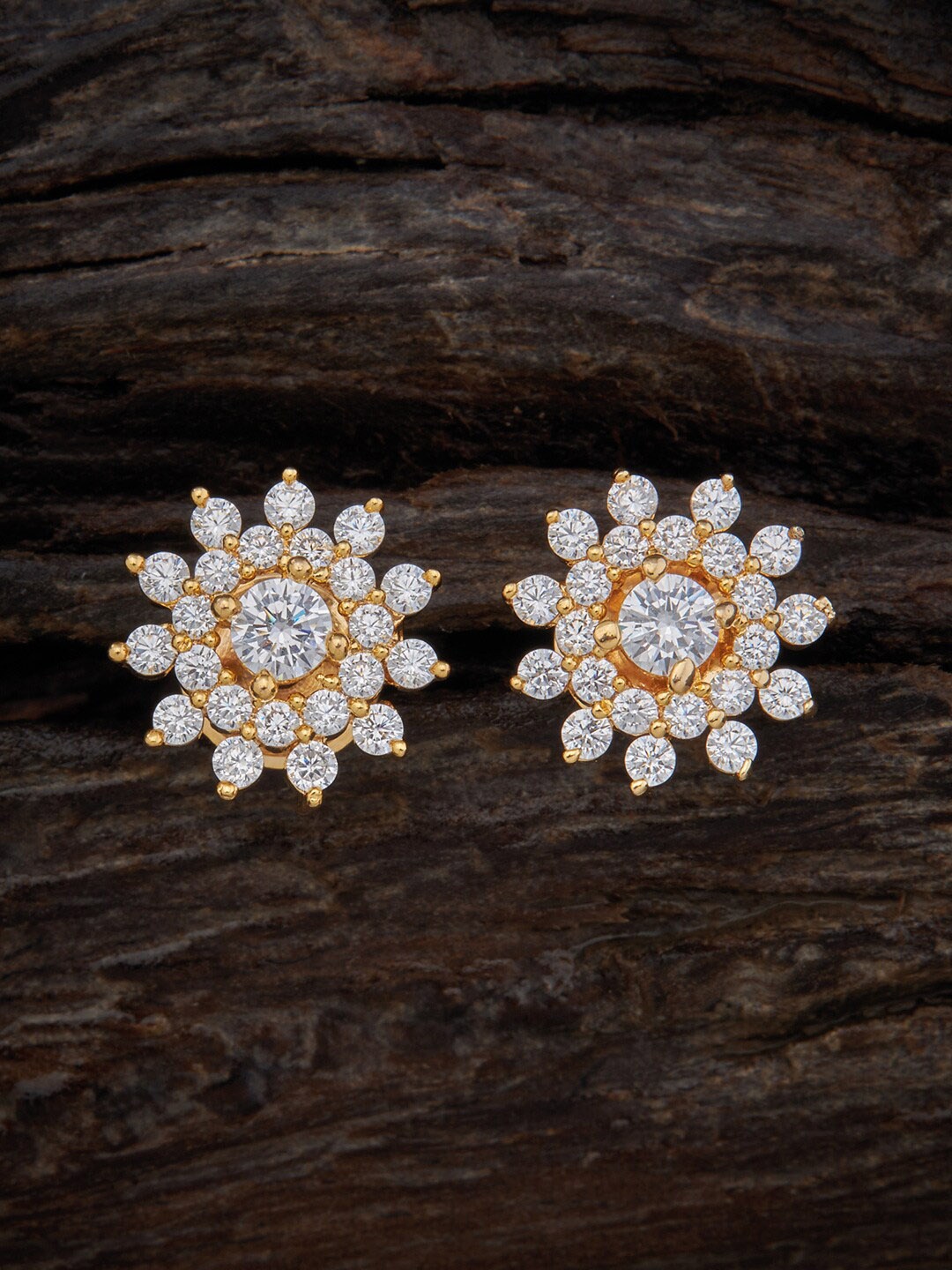 

Kushal's Fashion Jewellery Gold-Plated Cubic Zirconia Studded Floral Studs Earrings