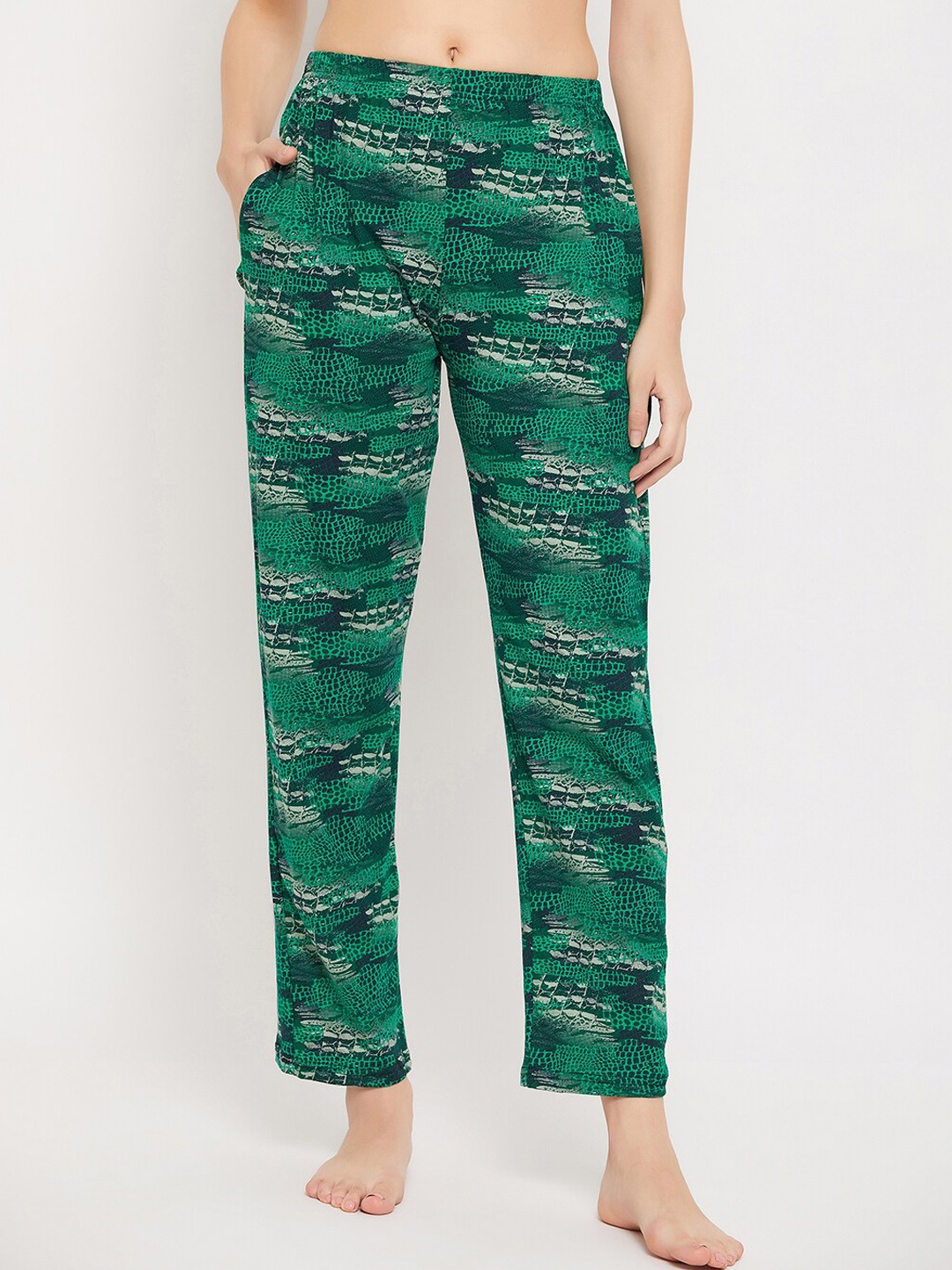 

Clovia Print Me Pretty 100% Cotton Lounge Pants, Green