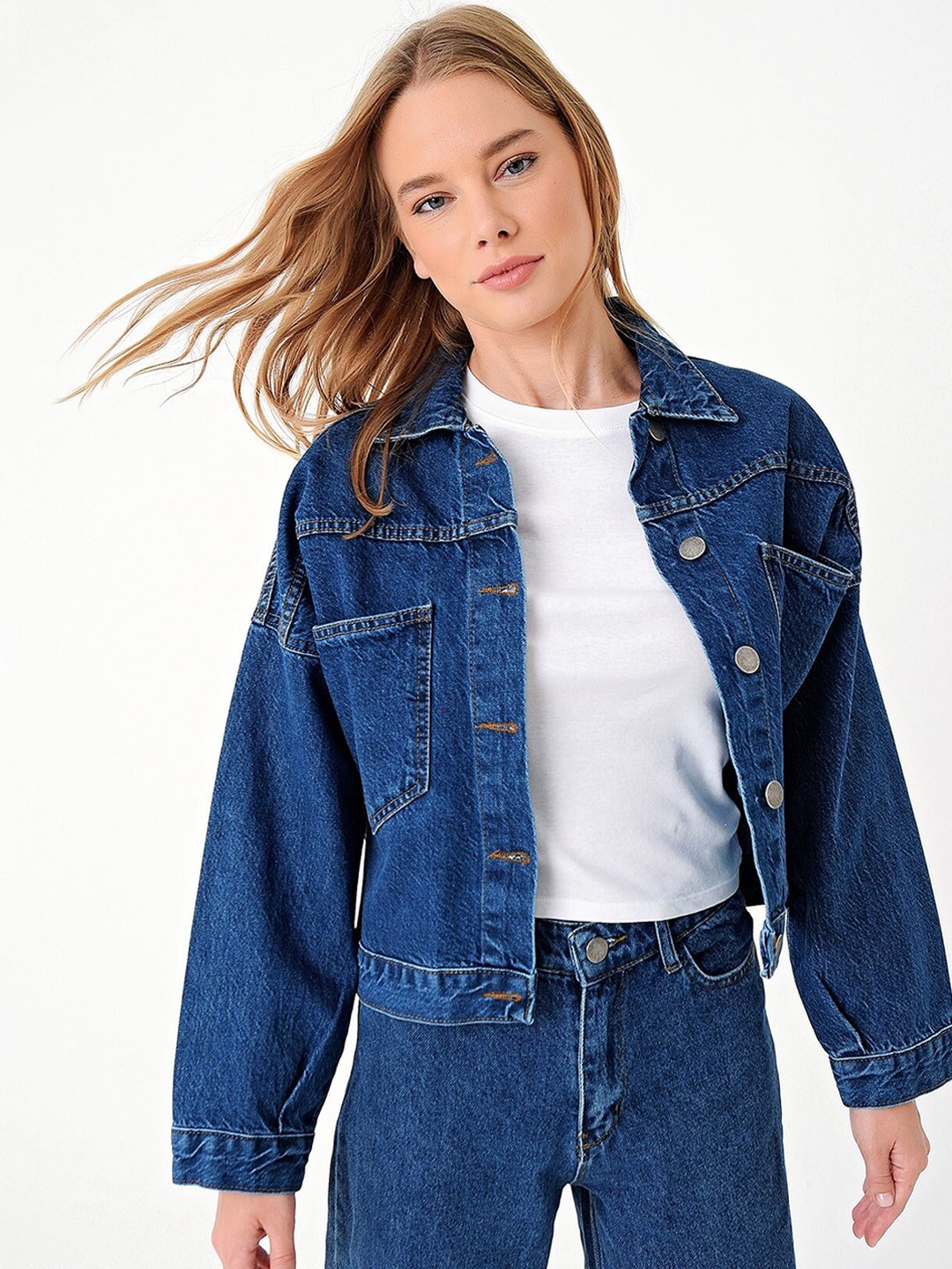 

Trend Alacati stili Spread Collar Denim Jacket, Blue