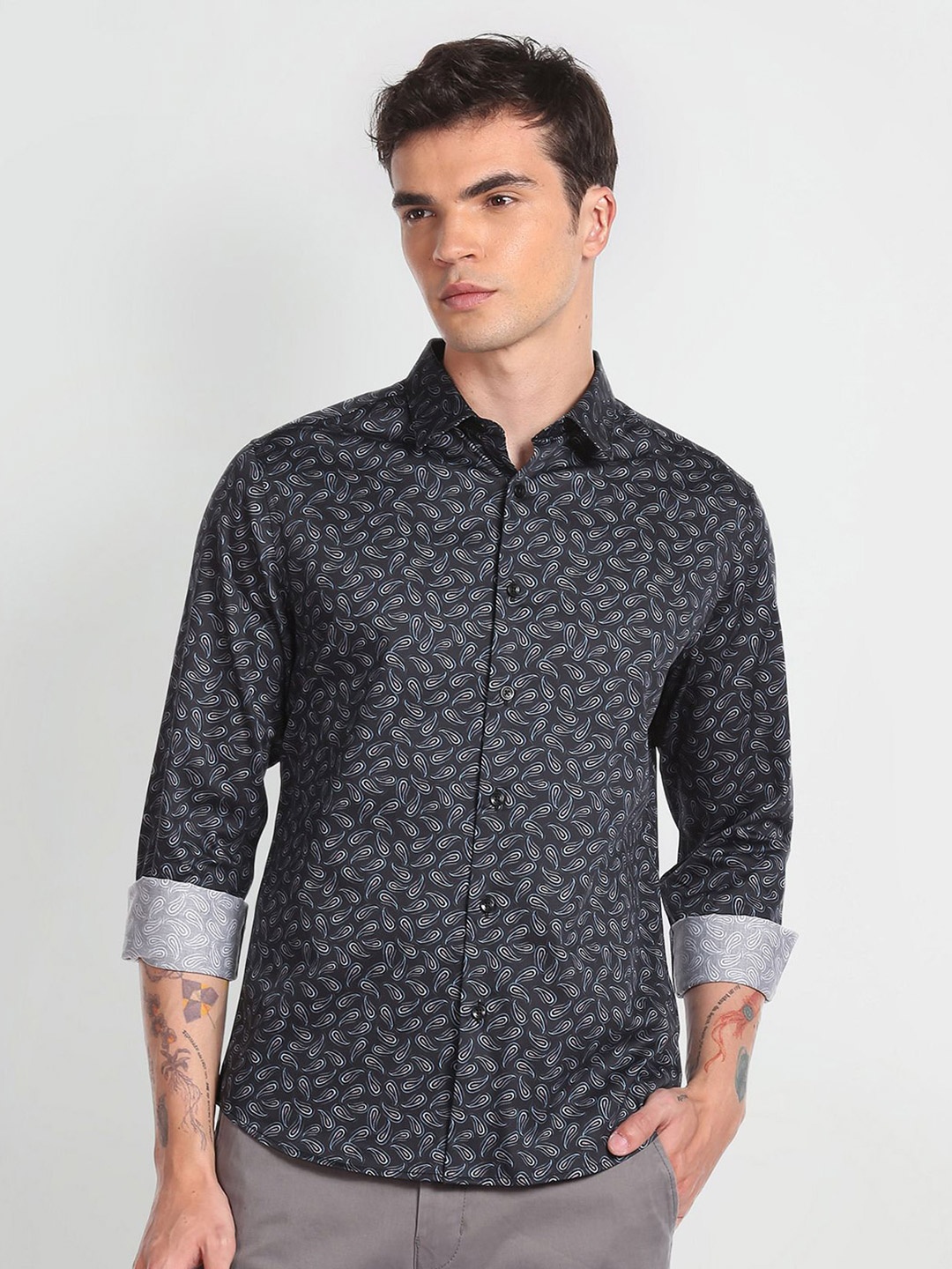 

Flying Machine Ethnic Motif Printed Printed Casual Pure Cotton Shirt, Black