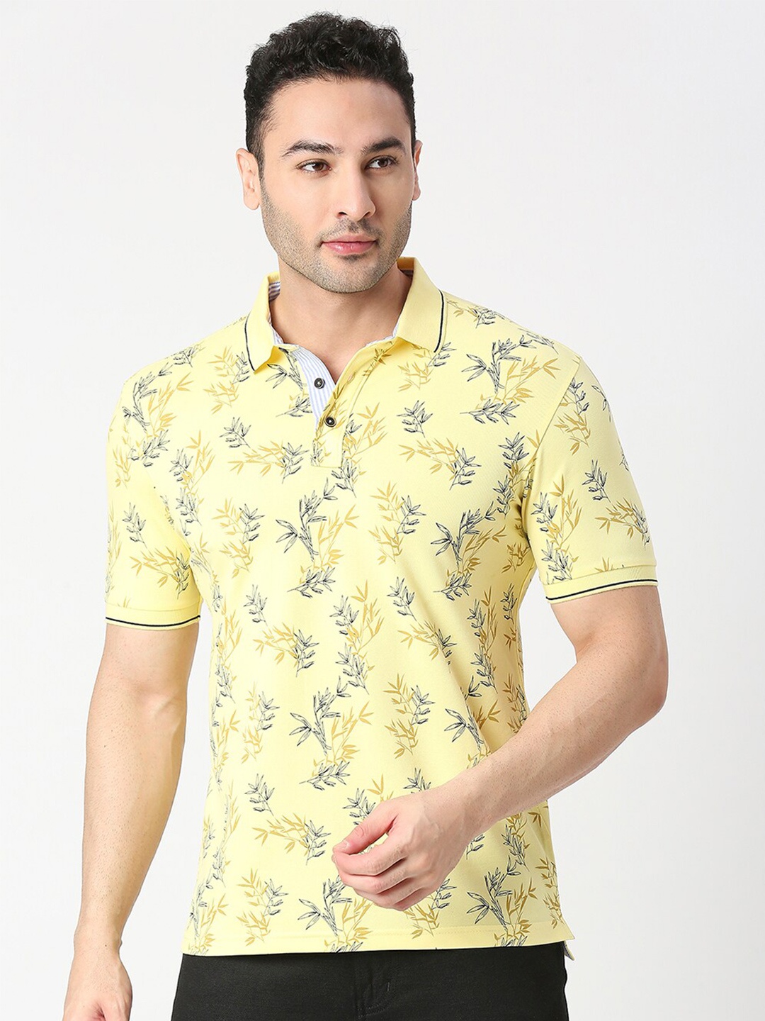 

DRAGON HILL Floral Printed Polo Collar Slim Fit T-shirt, Yellow