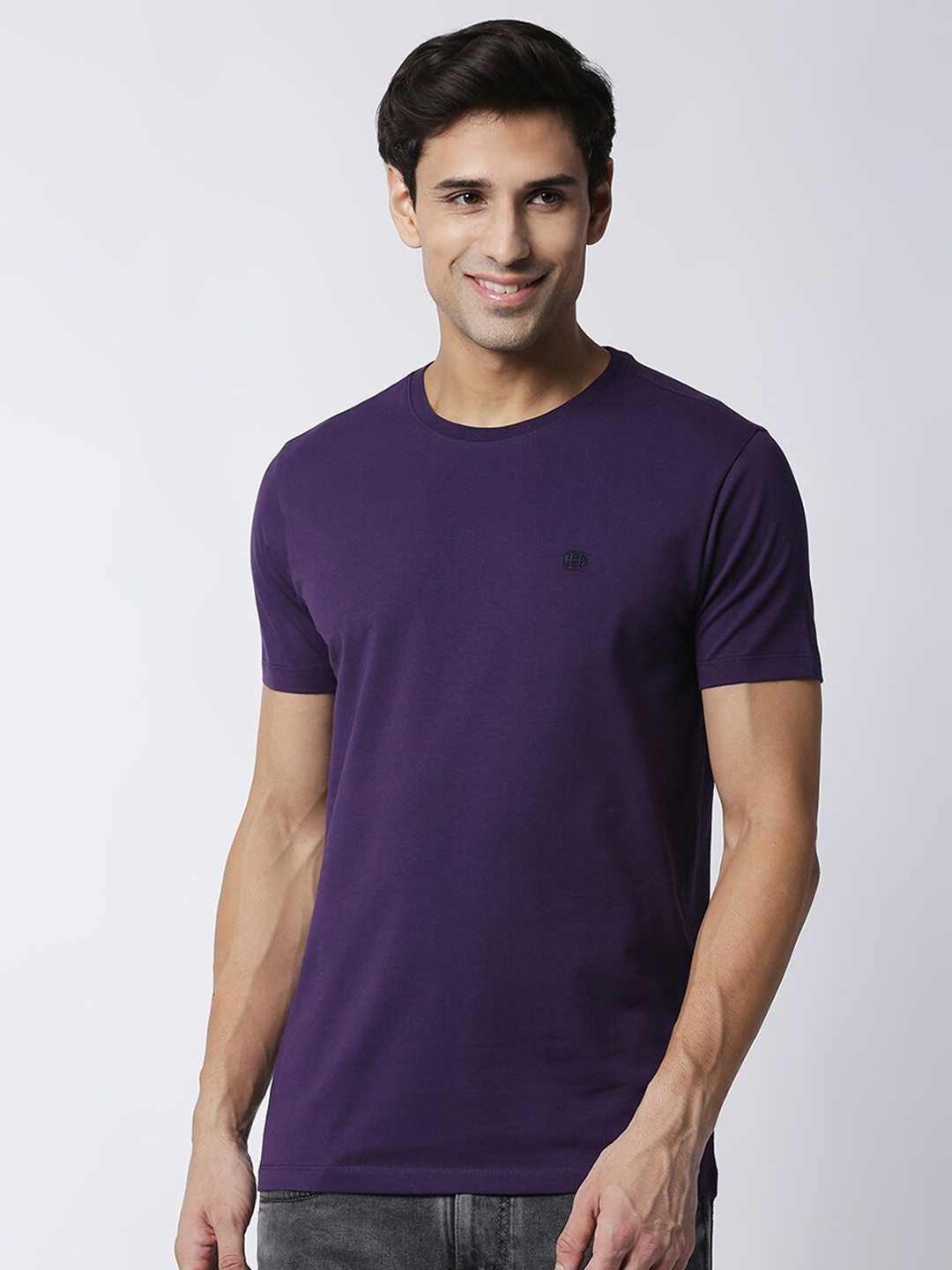 

DRAGON HILL Round Neck Cotton Slim Fit T-shirt, Purple